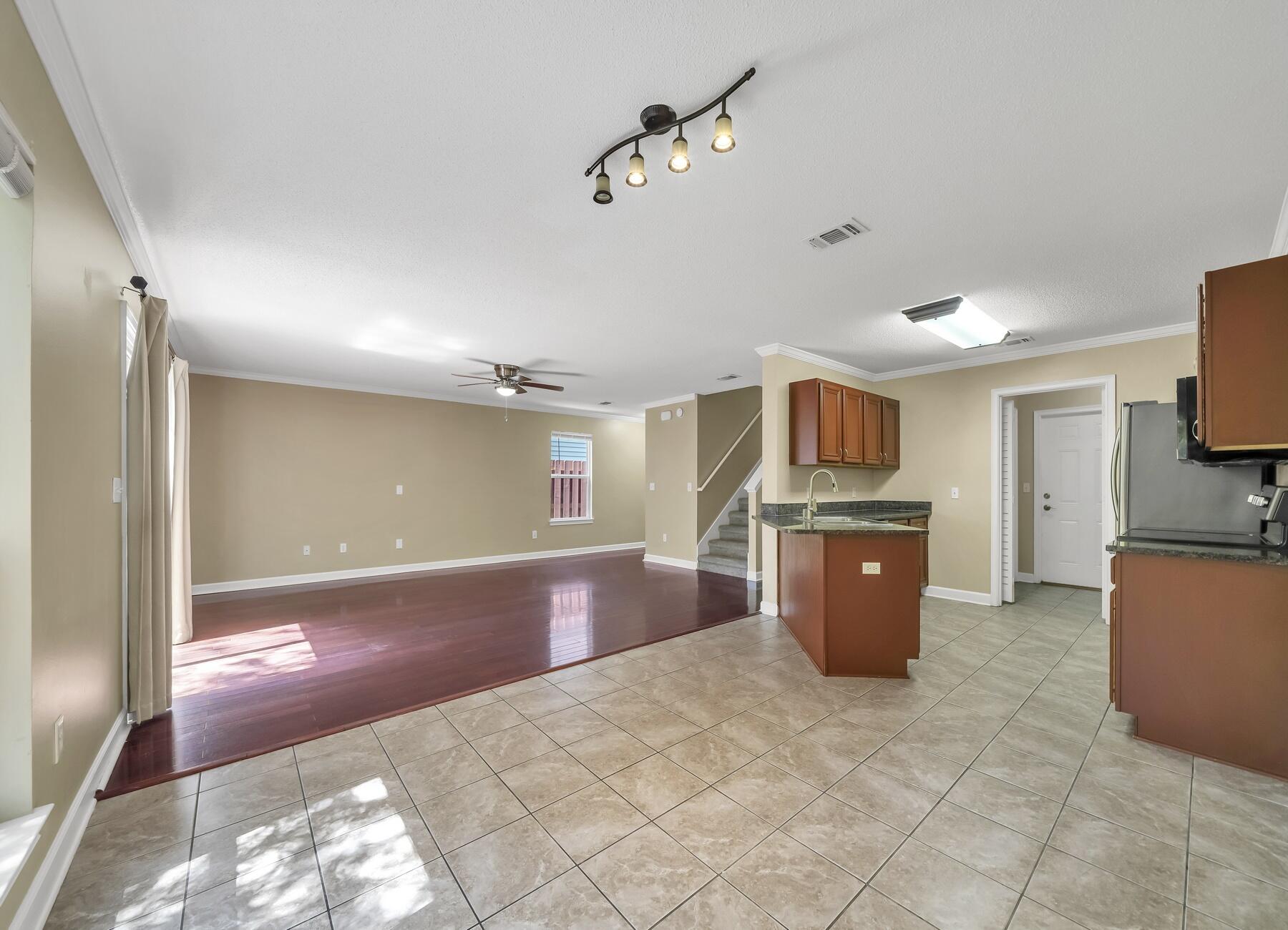 SUMMERWOOD S/D - Residential Lease