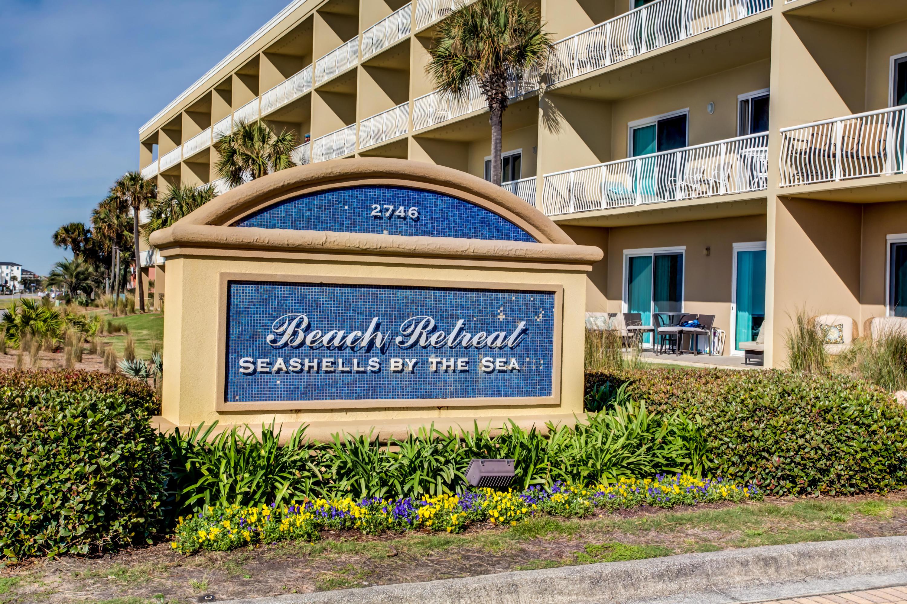 BEACH RETREAT - Residential