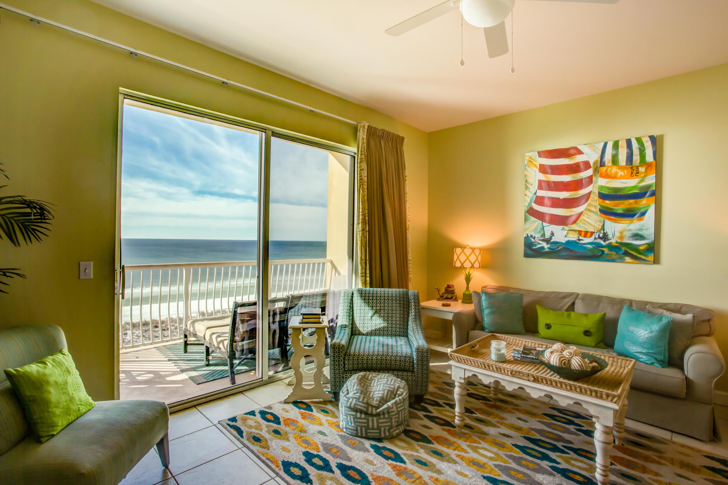 BEACH RETREAT - Residential