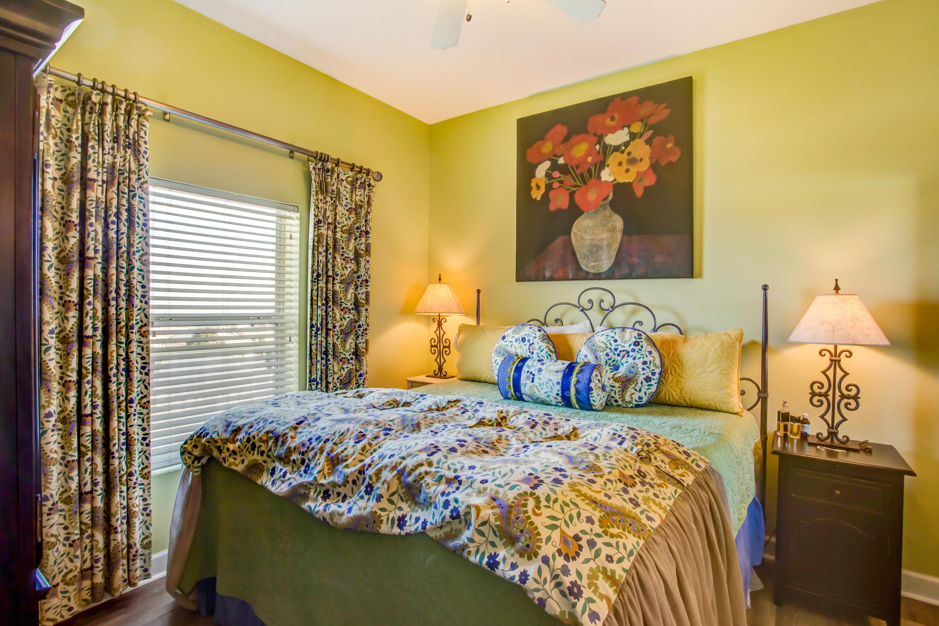 BEACH RETREAT - Residential