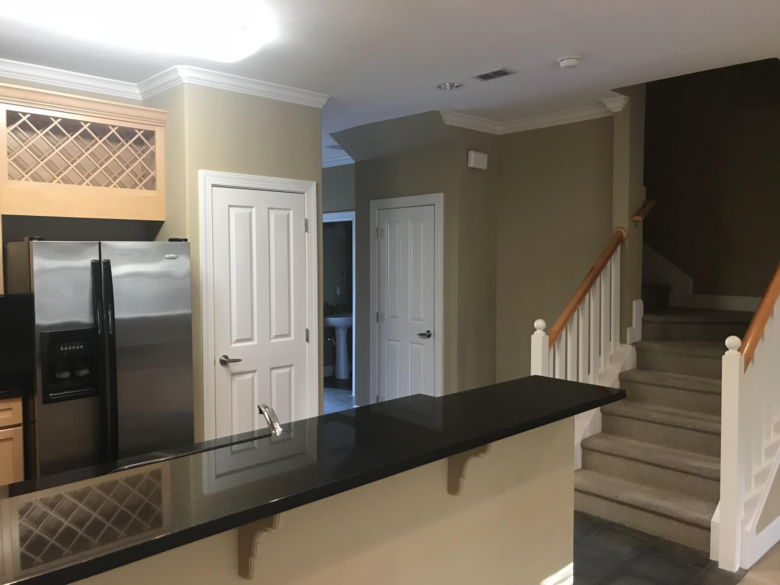 SOUTH HAVEN TOWNHOMES - Residential