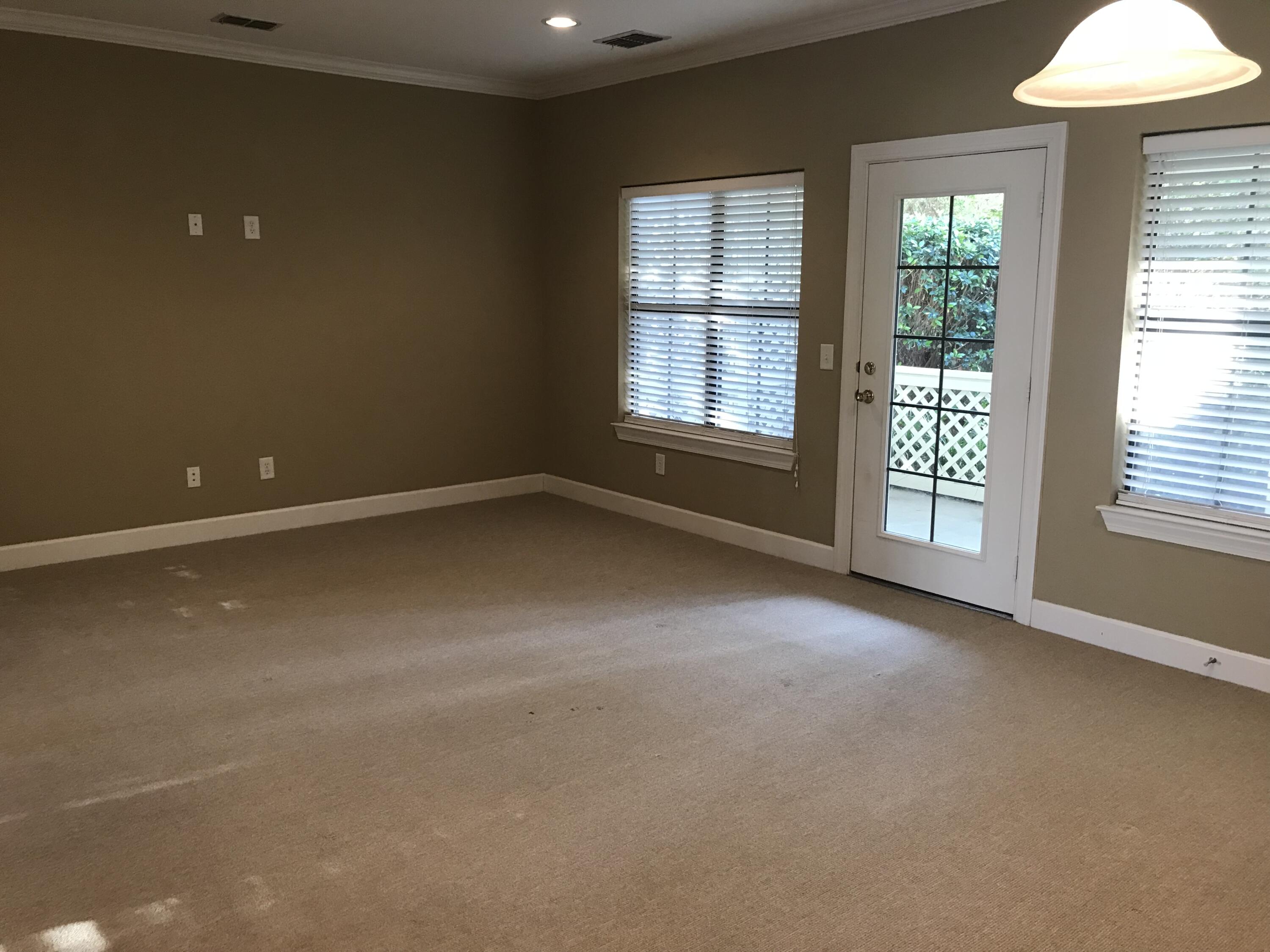 SOUTH HAVEN TOWNHOMES - Residential