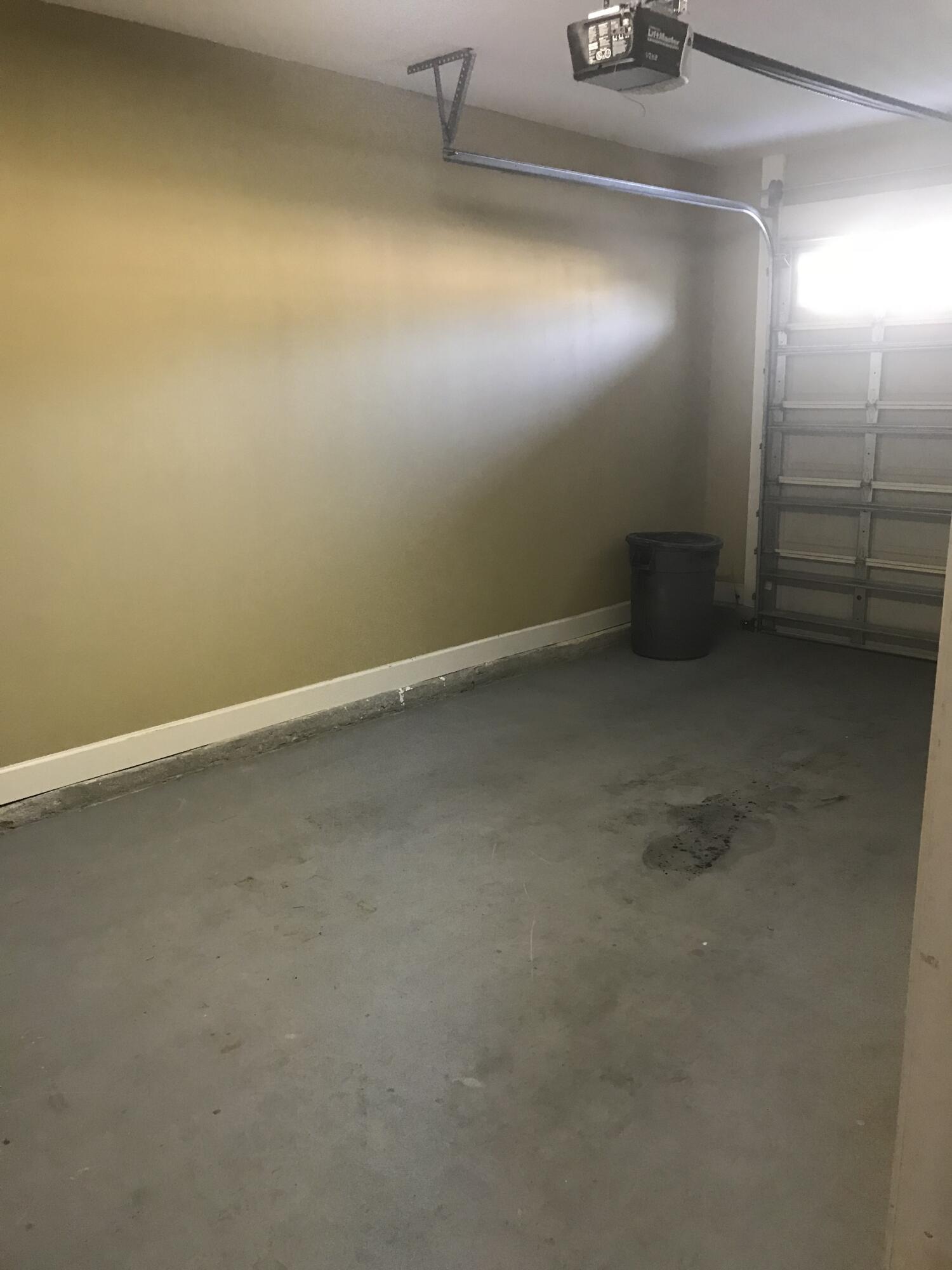 SOUTH HAVEN TOWNHOMES - Residential