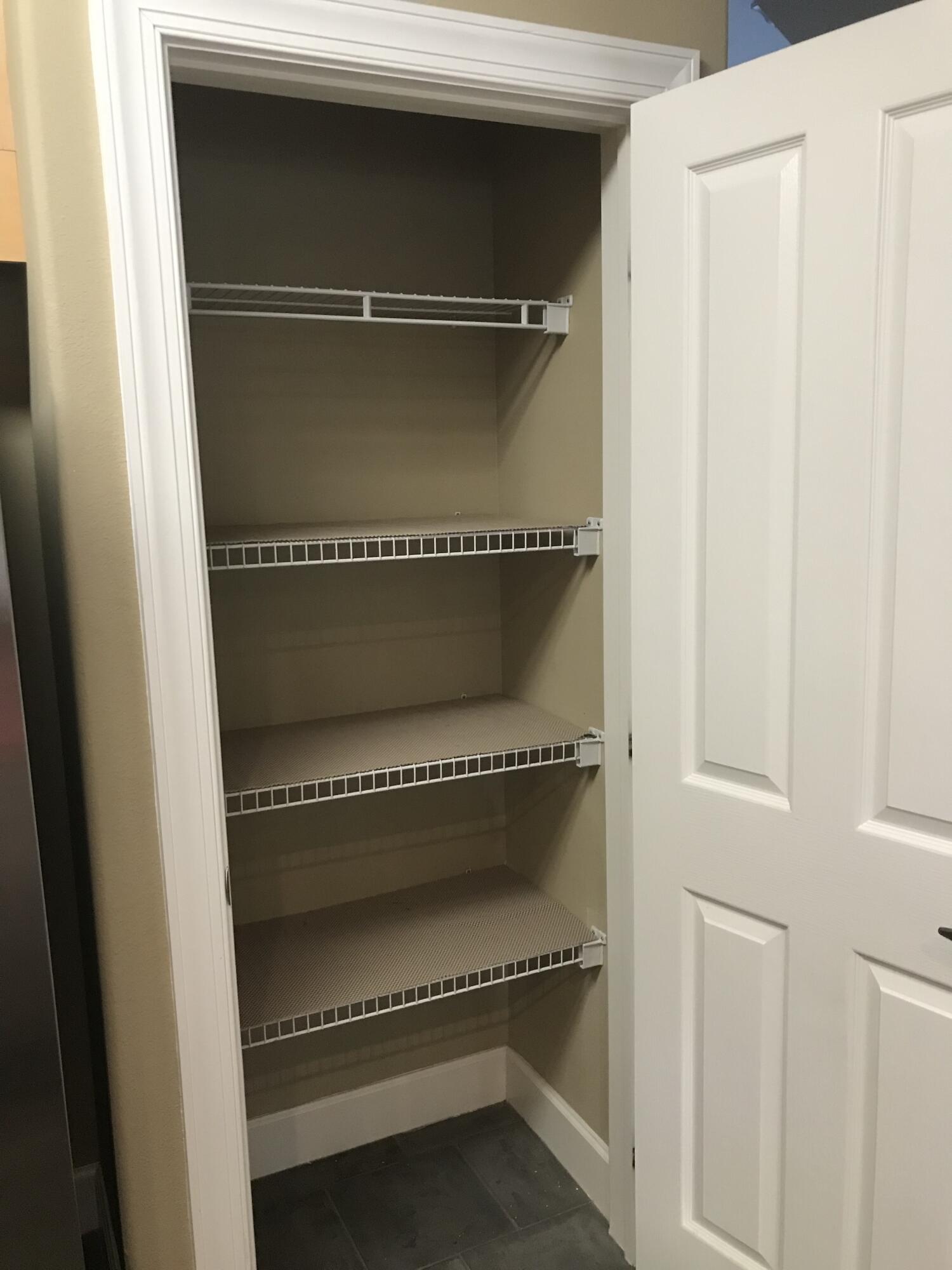 SOUTH HAVEN TOWNHOMES - Residential