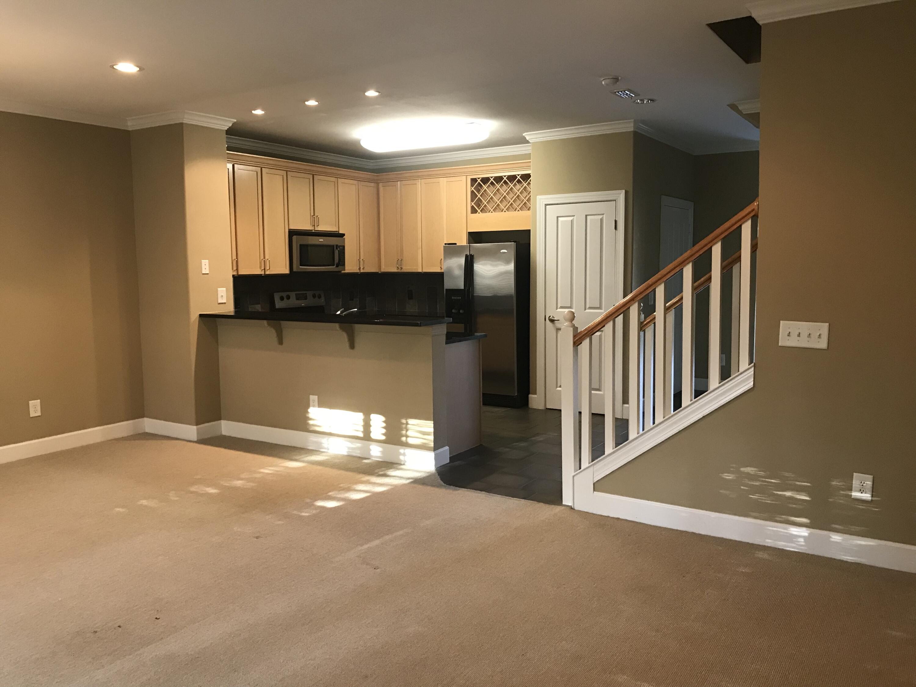 SOUTH HAVEN TOWNHOMES - Residential