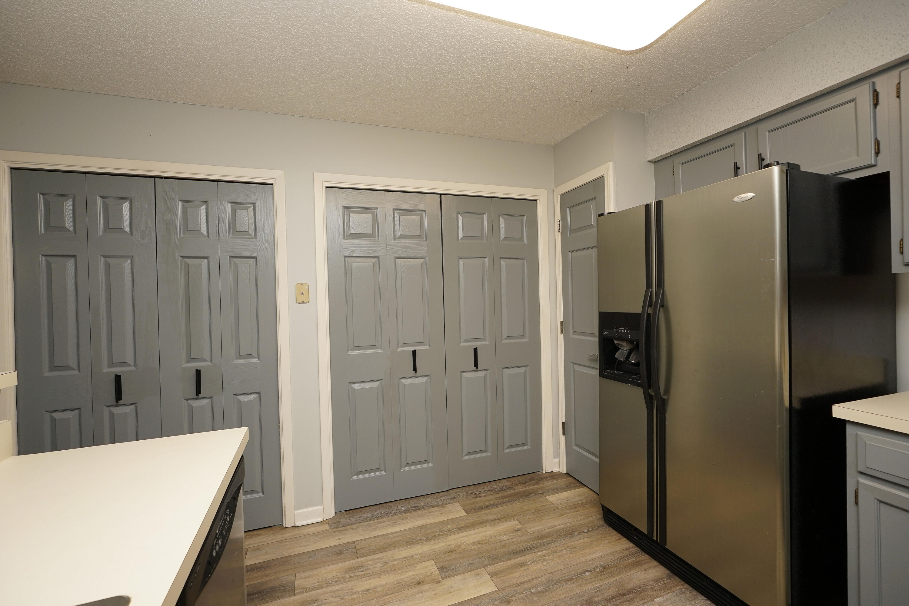 GARDEN OAKS CONDO - Residential Lease