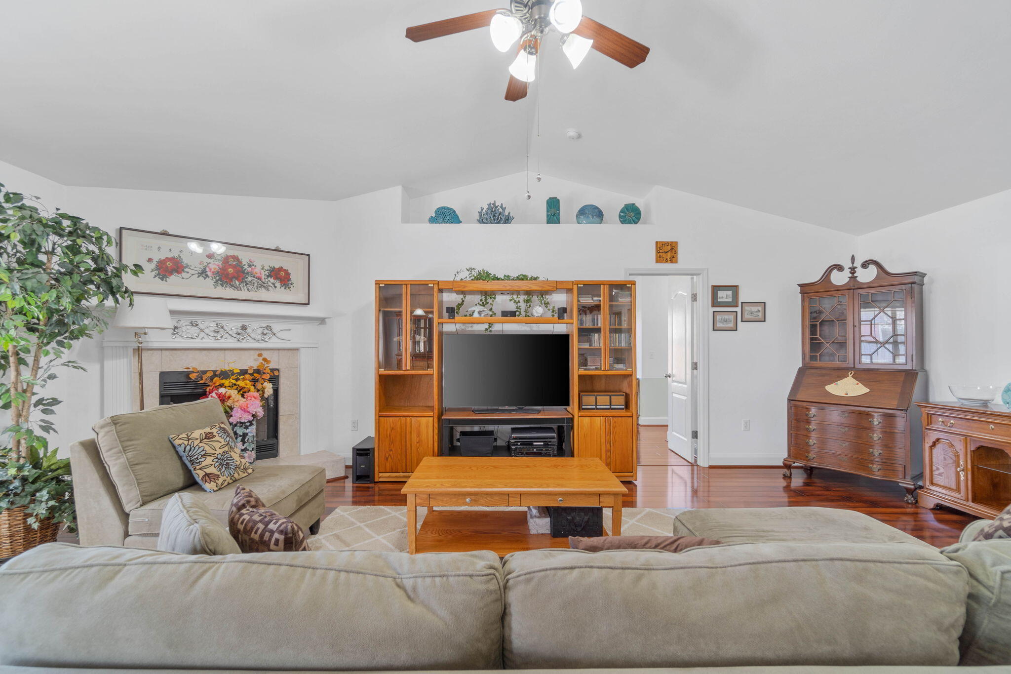 WATERSTONE - Residential