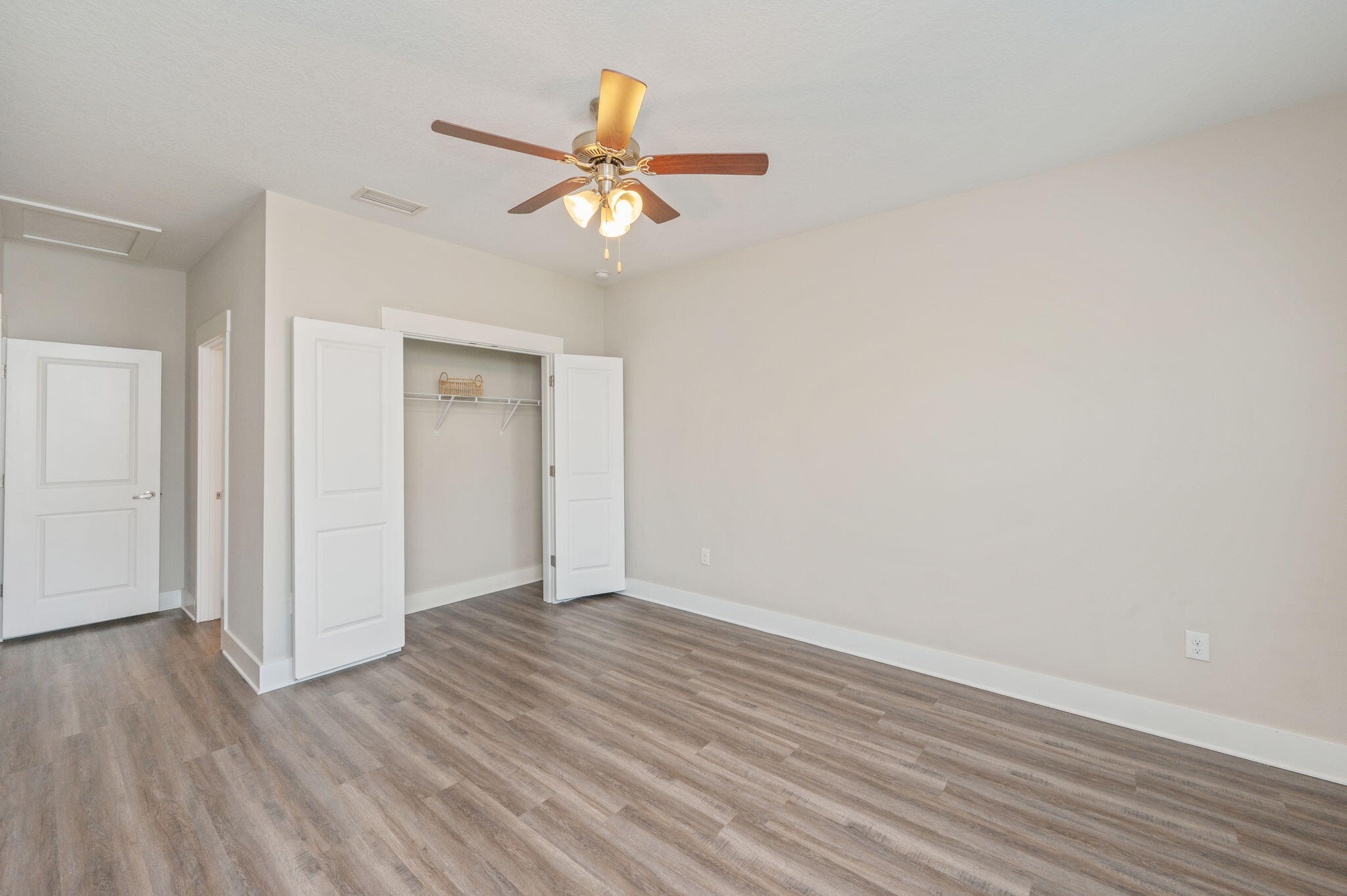 VERANDAS AT FREEPORT - Residential