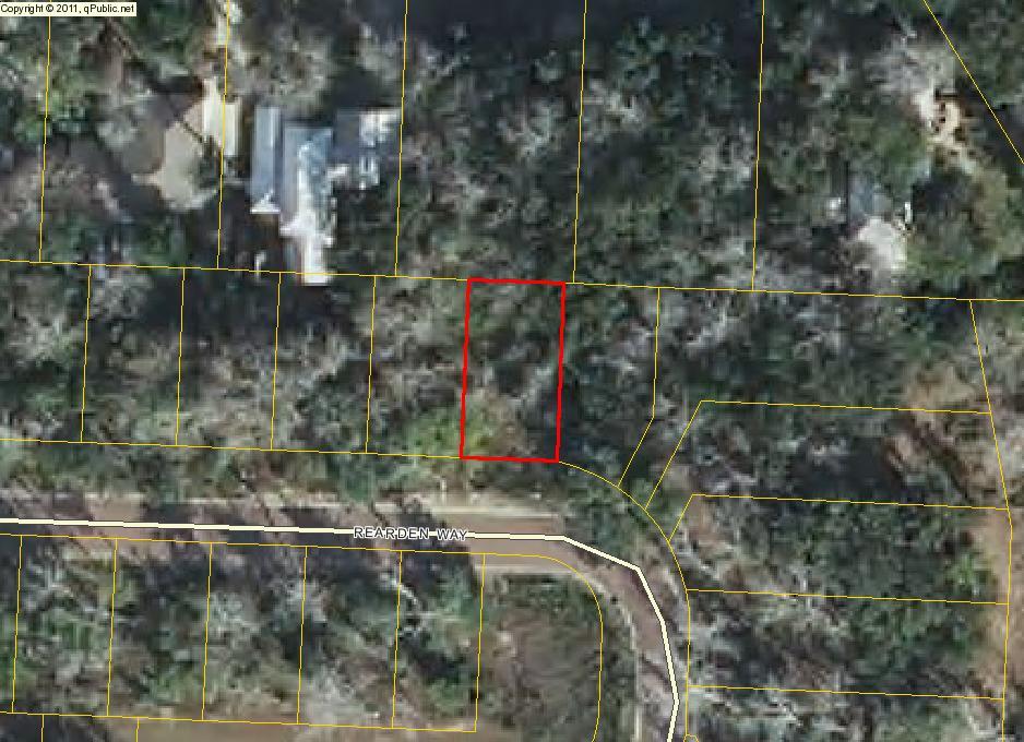 Great building lot in Phase 2 of Sacred Oaks Subdivision. Subdivision features 100 year oaks and a community boat dock.
