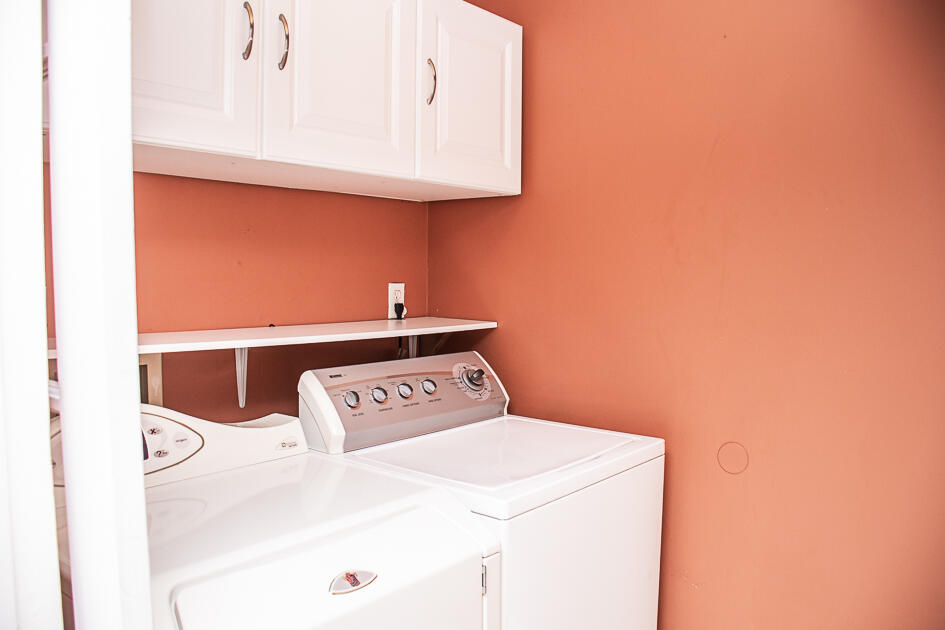 PORT DIXIE - Residential Lease