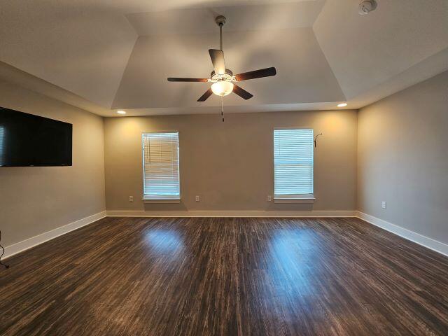 Tuscan Village TH - Residential Lease