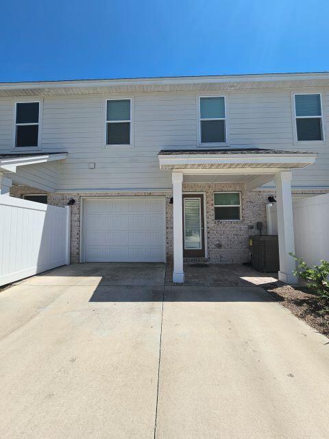 Tuscan Village TH - Residential Lease