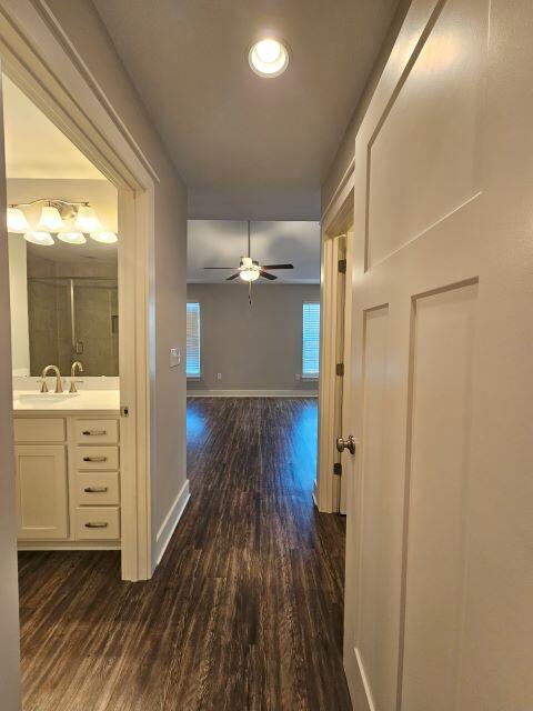 Tuscan Village TH - Residential Lease
