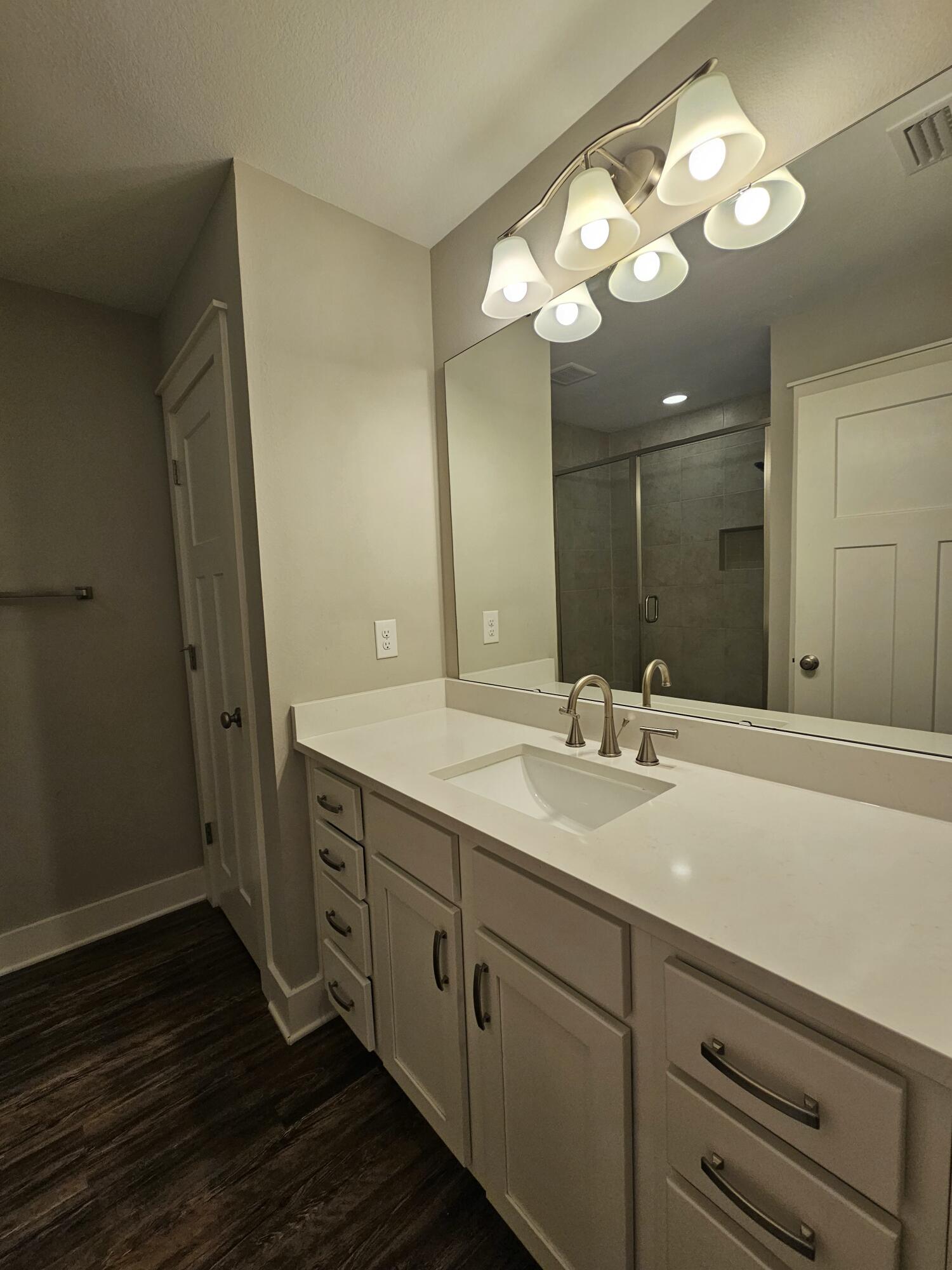Tuscan Village TH - Residential Lease