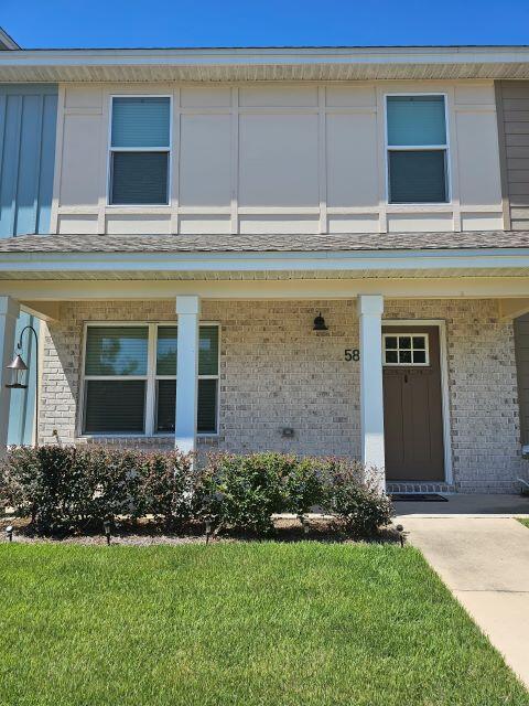 AVAILABLE NOW! WAIVED APPLICATION FEE! Beautiful 3 bedroom 2.5 bath townhouse nestled in the heart of Destin. Just minutes from shopping, schools, eateries and the worlds most beautiful beaches! Almost new unit features lots of space with LVP flooring throughout, stainless appliances, recessed lighting, granite counters with WASHER AND DRYER INCLUDED AND A CAR CHARGER! Once car garage plus double parking pad. All three large bedrooms upstairs. Master bedroom is the width of the entire unit! Massive space and storage. Dont miss this one! Pets allowed with owner approval and pet fee.
