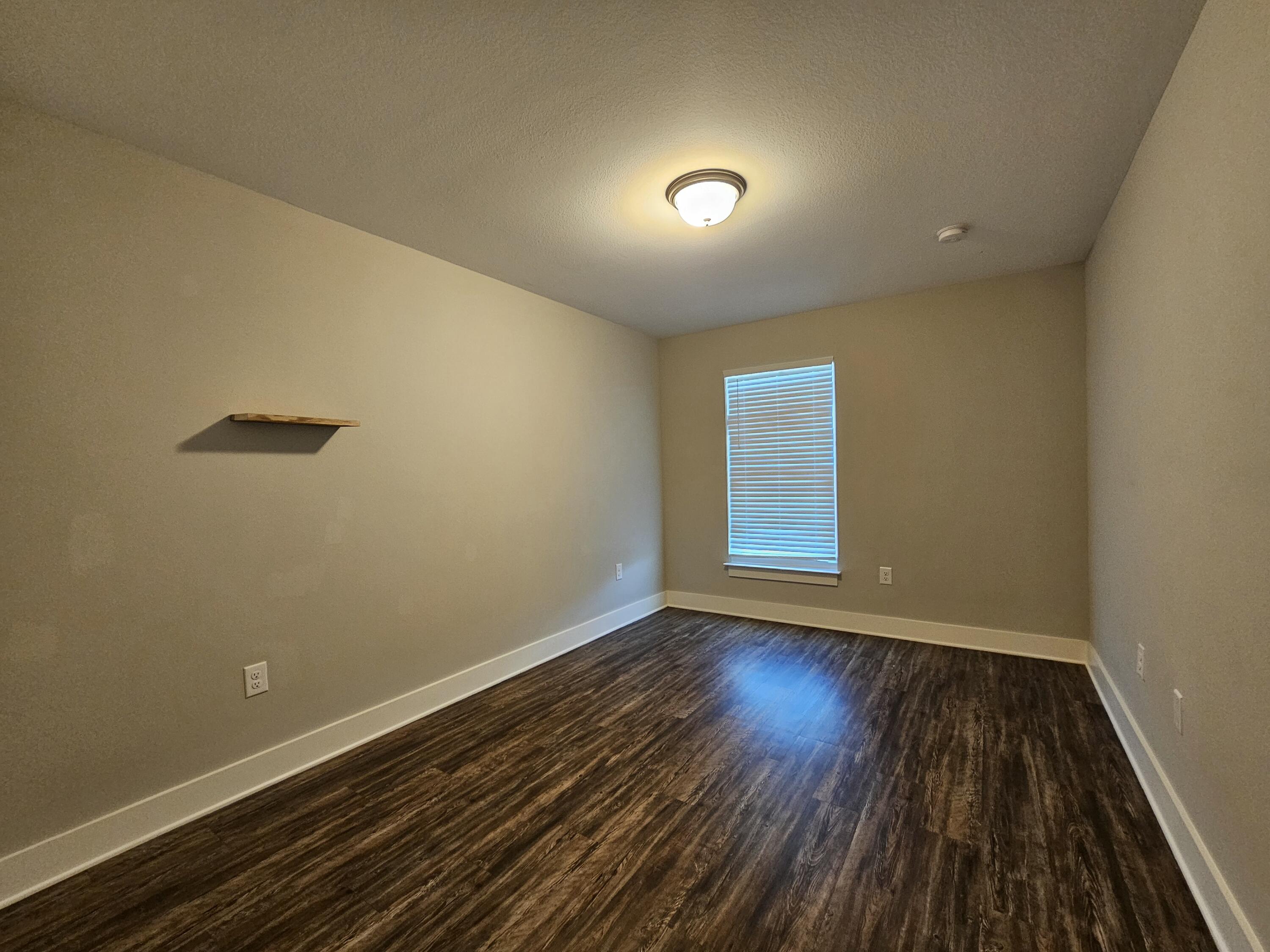 Tuscan Village TH - Residential Lease