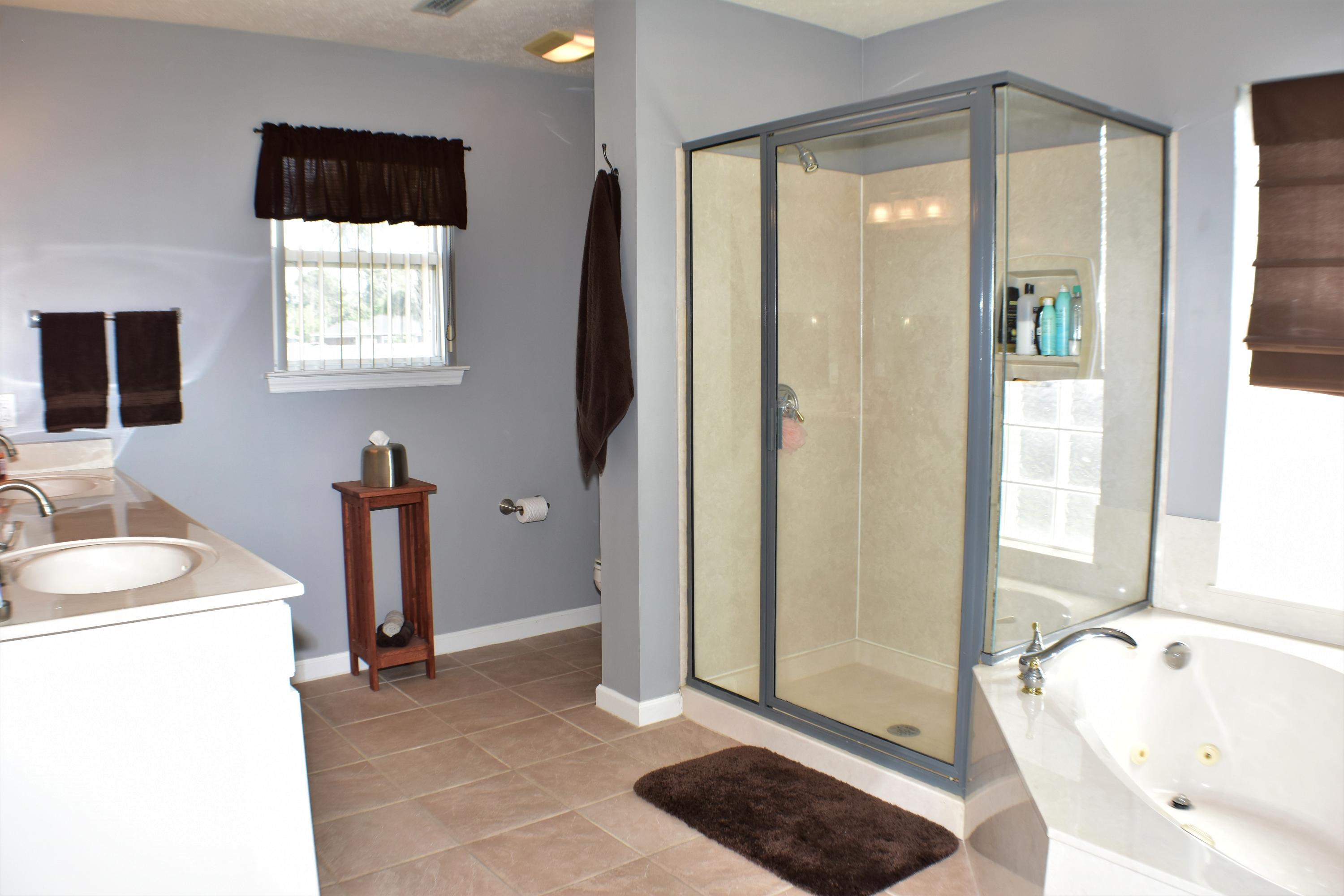 HIDDEN PINES PH 1 - Residential