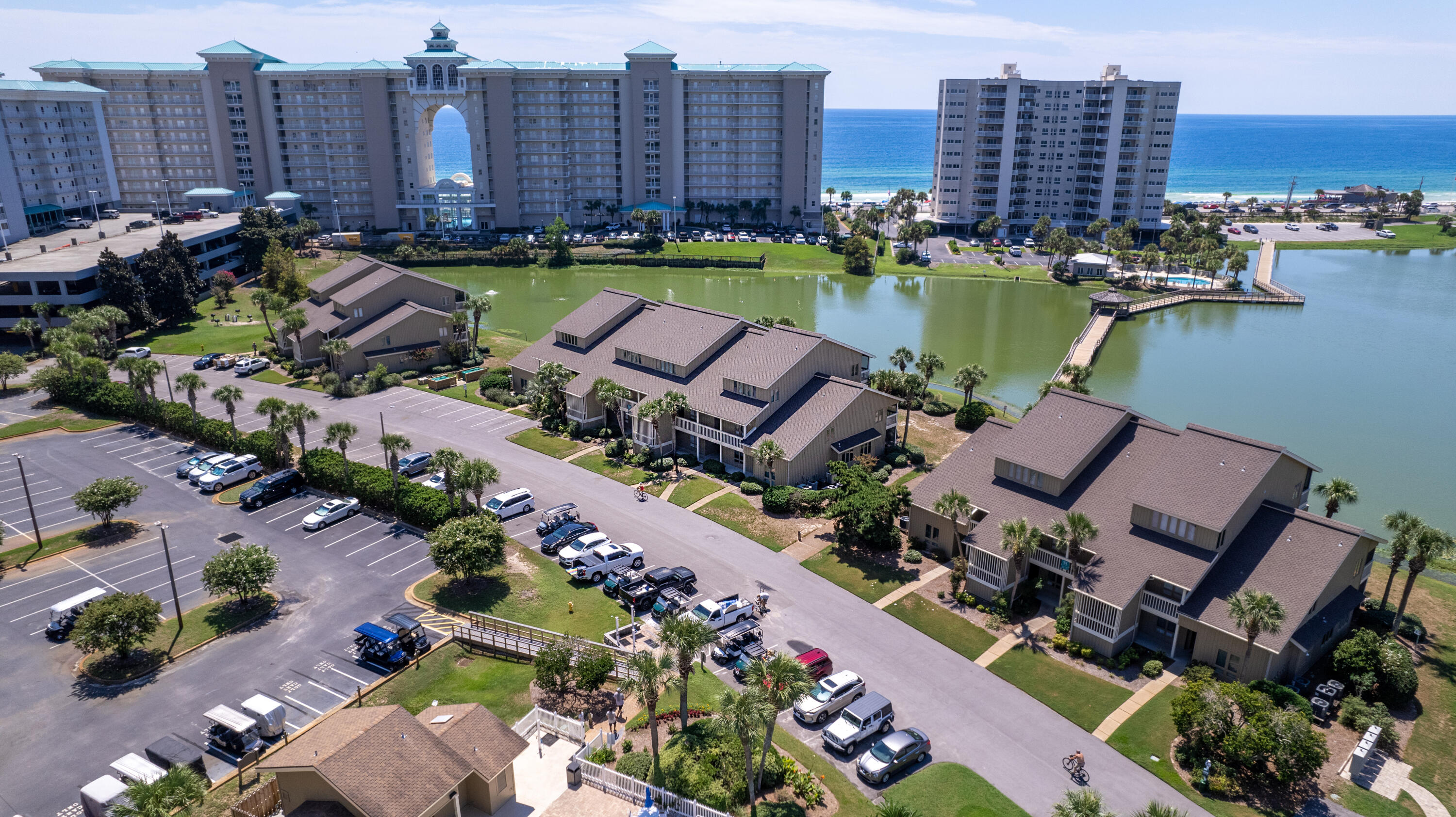 SEASCAPE CONDO PH 7 - Residential