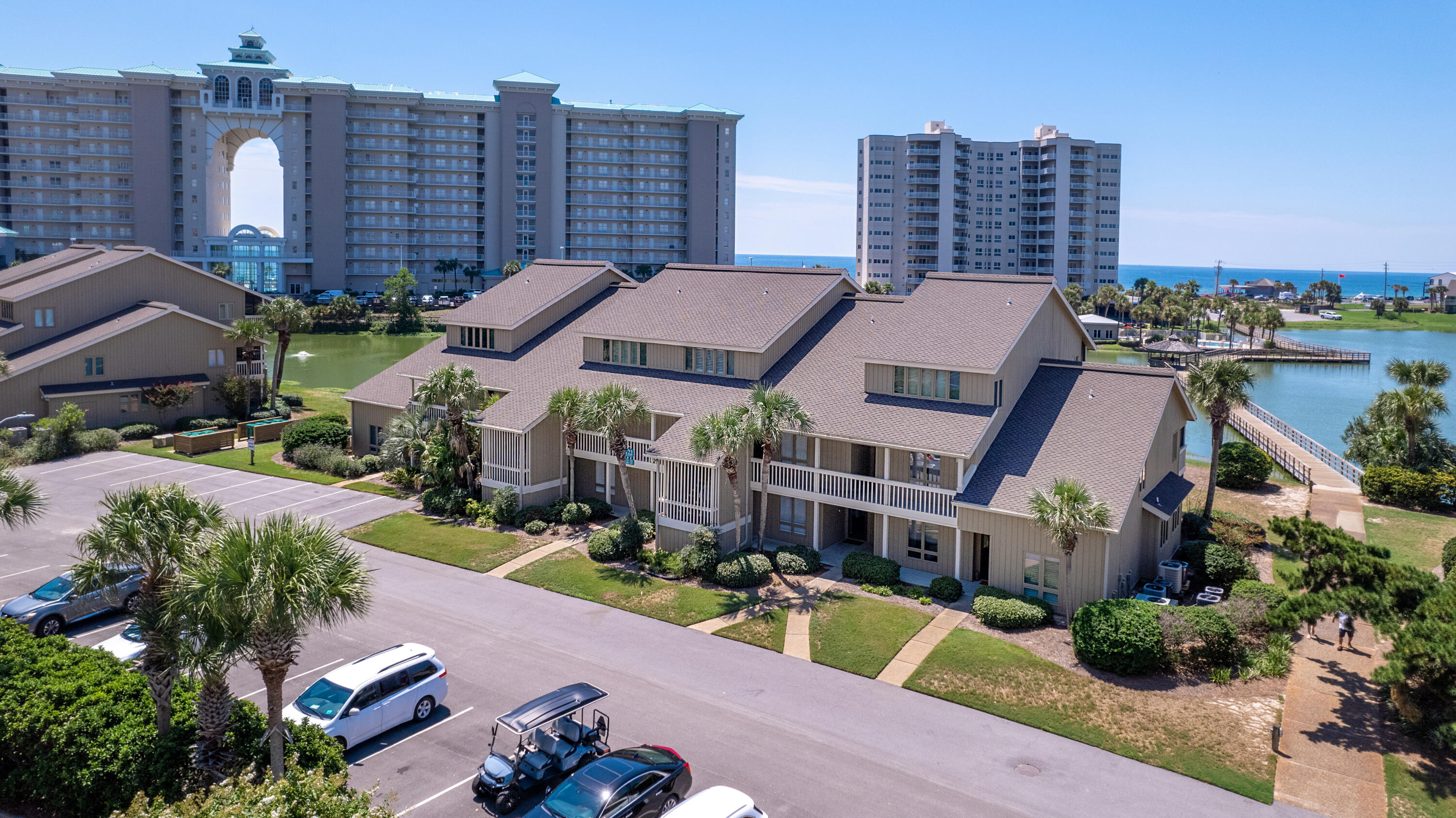 SEASCAPE CONDO PH 7 - Residential