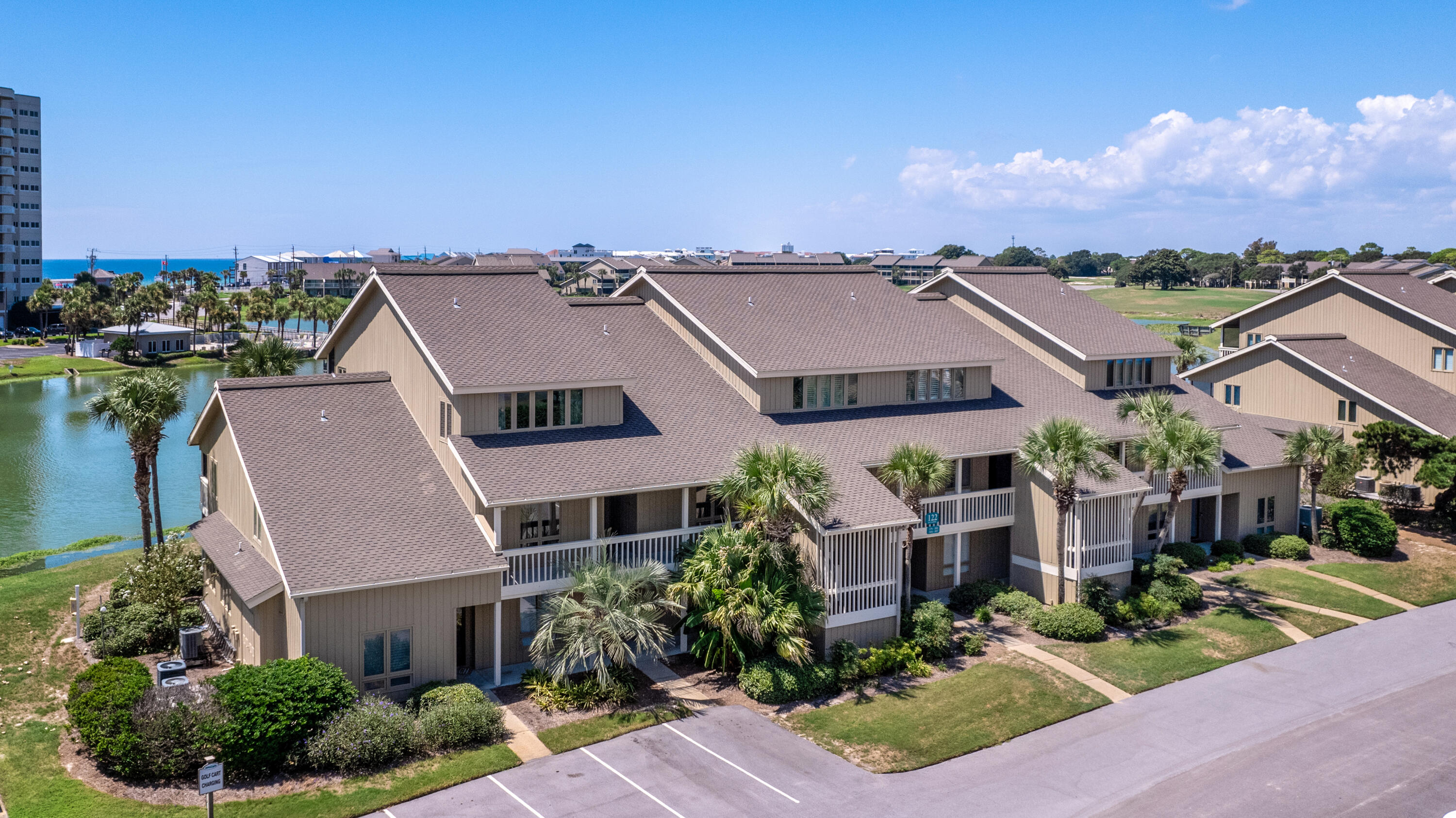 SEASCAPE CONDO PH 7 - Residential