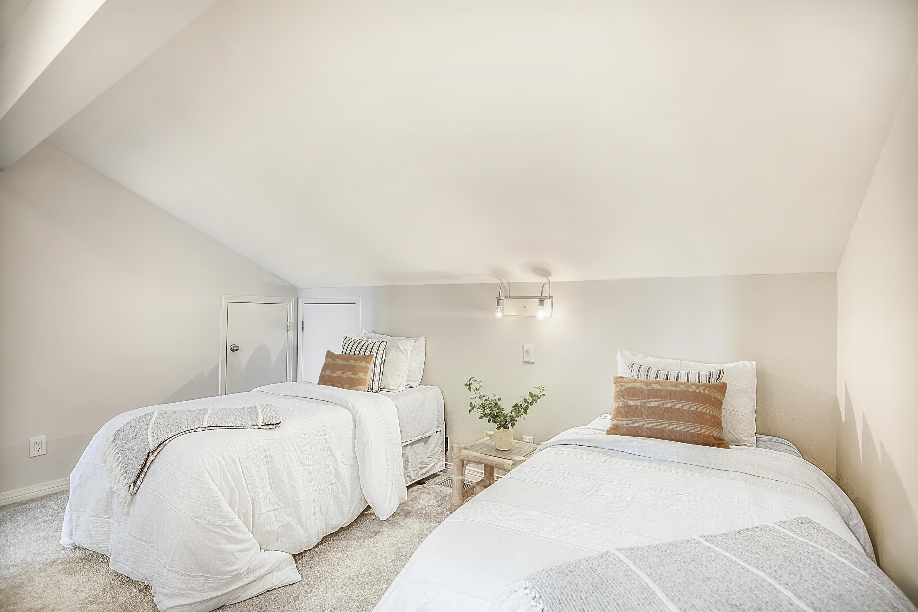 SEASCAPE CONDO PH 7 - Residential