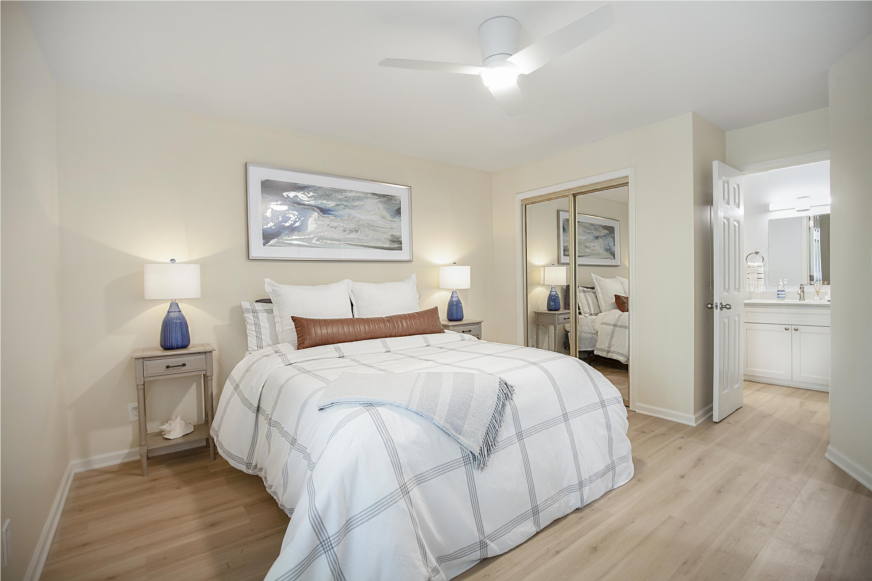 SEASCAPE CONDO PH 7 - Residential