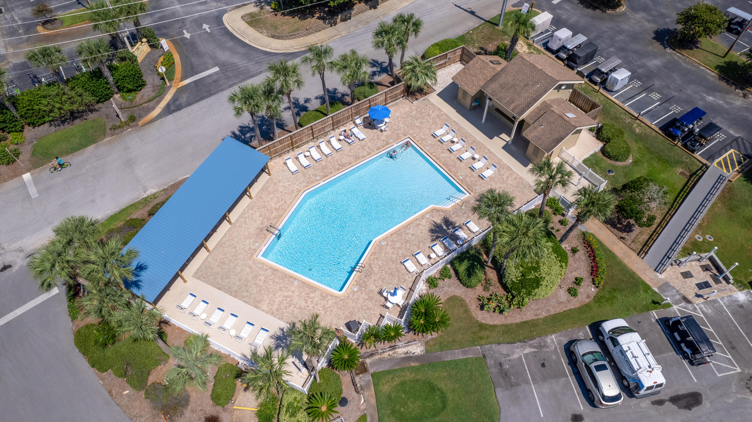 SEASCAPE CONDO PH 7 - Residential