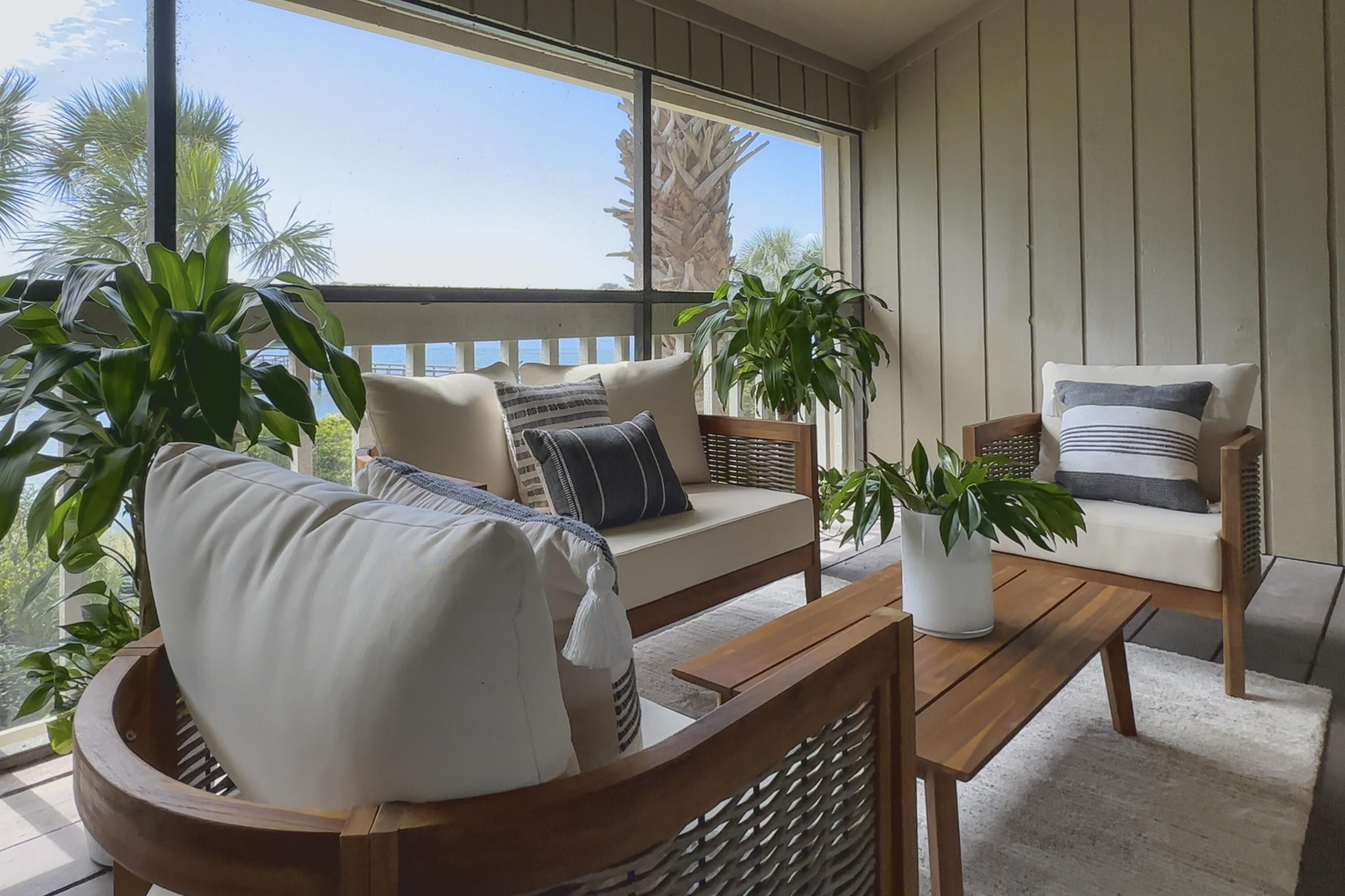 SEASCAPE CONDO PH 7 - Residential