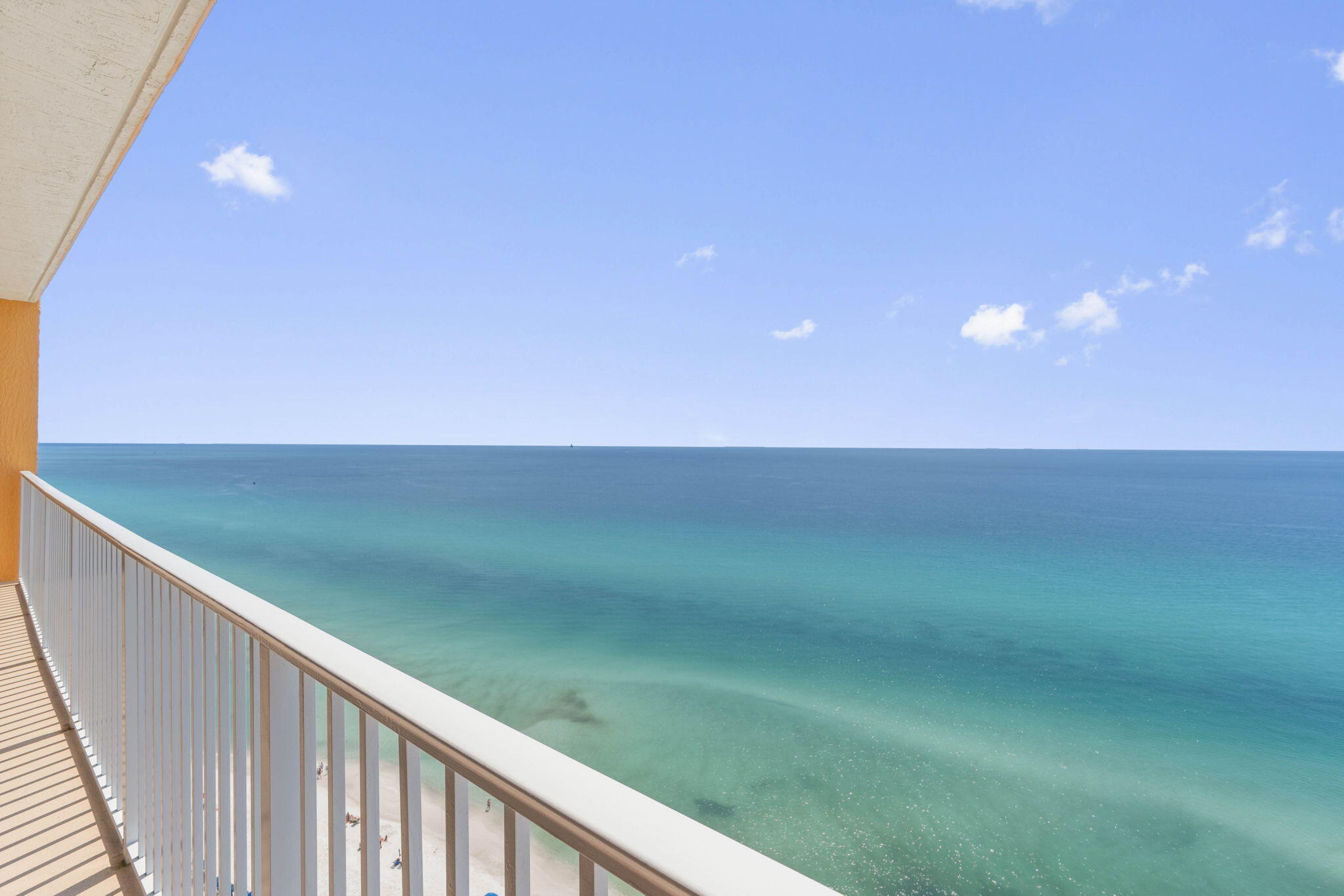 TREASURE ISLAND - Residential