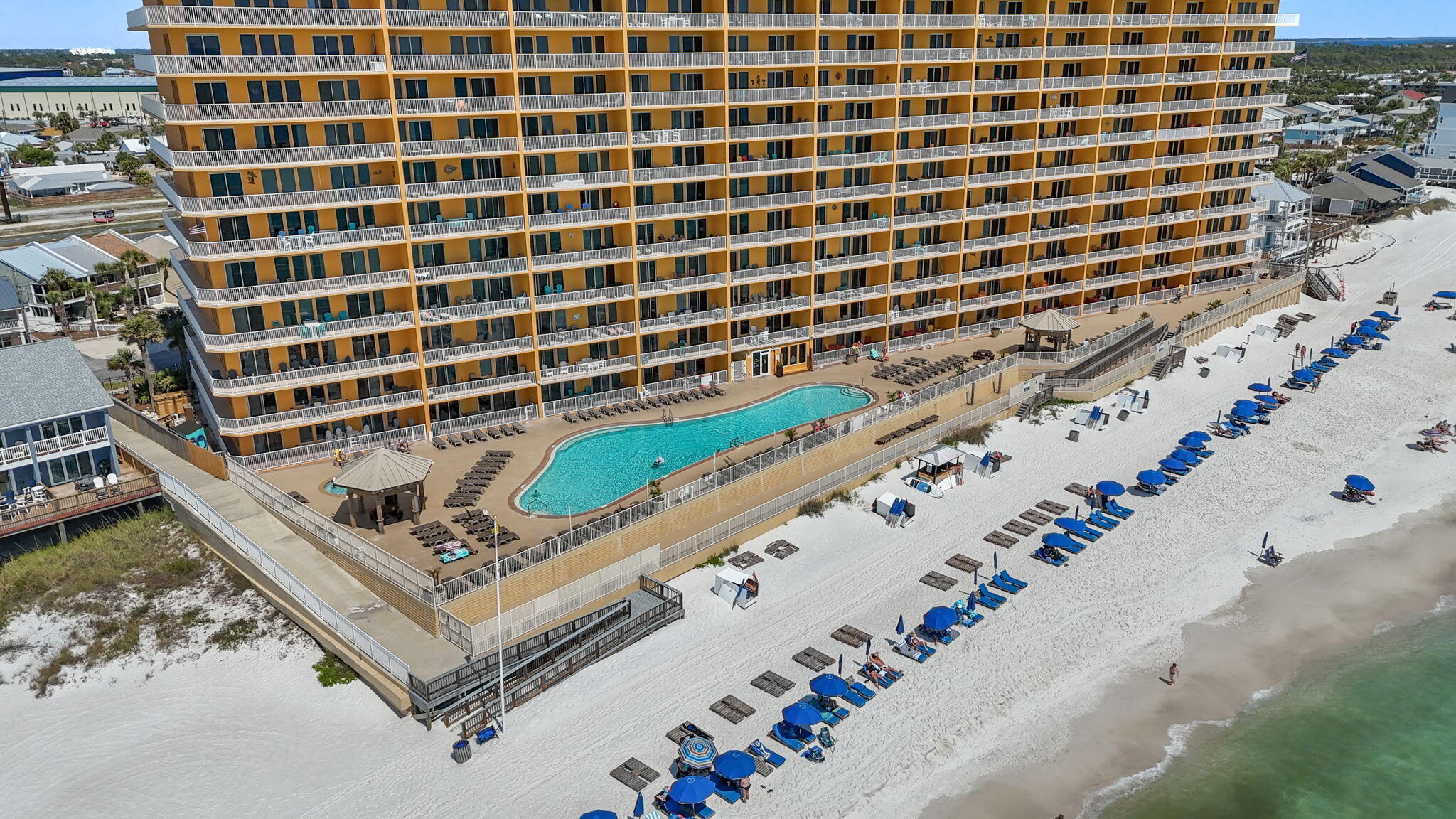 TREASURE ISLAND - Residential