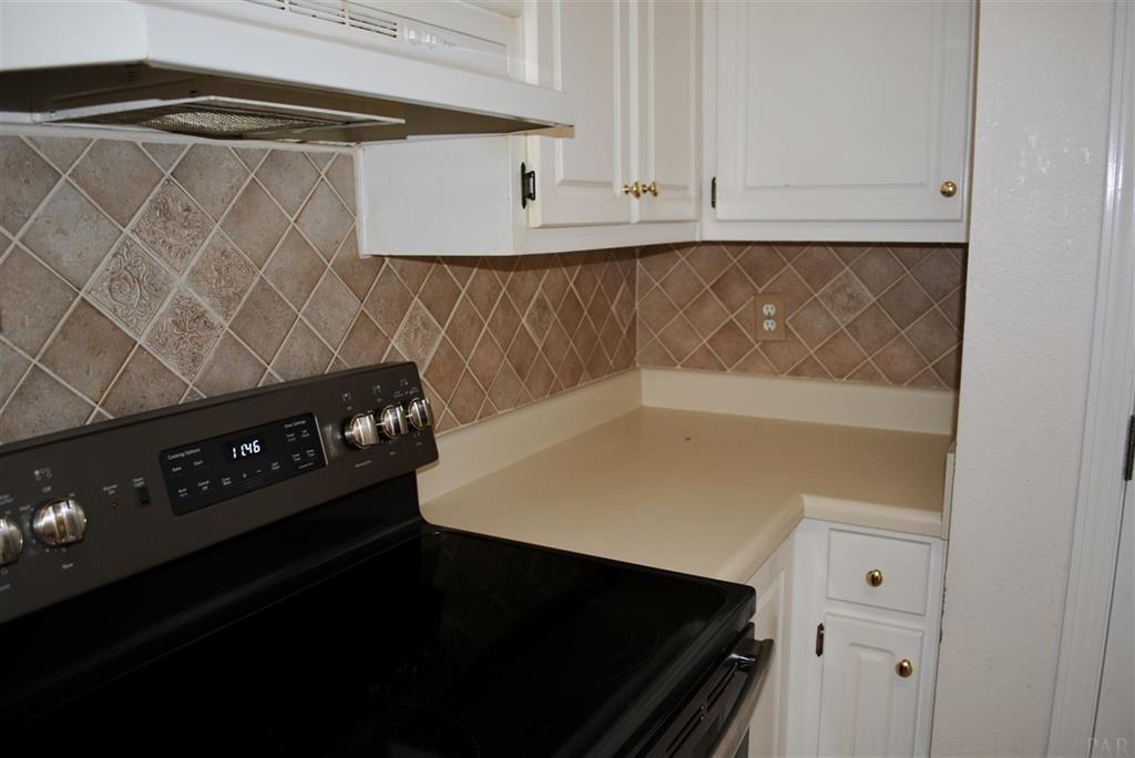 BISCAYNE POINTE - Residential