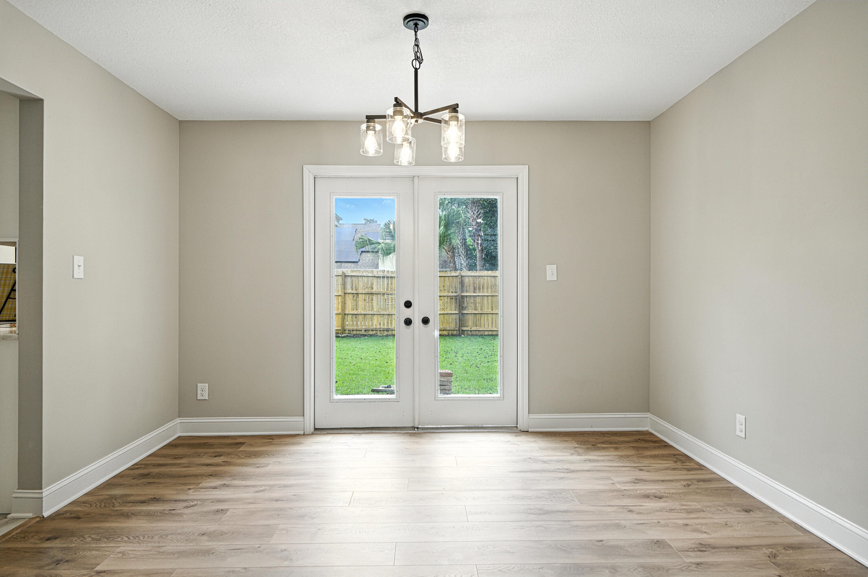 KELL-AIRE GARDENS - Residential