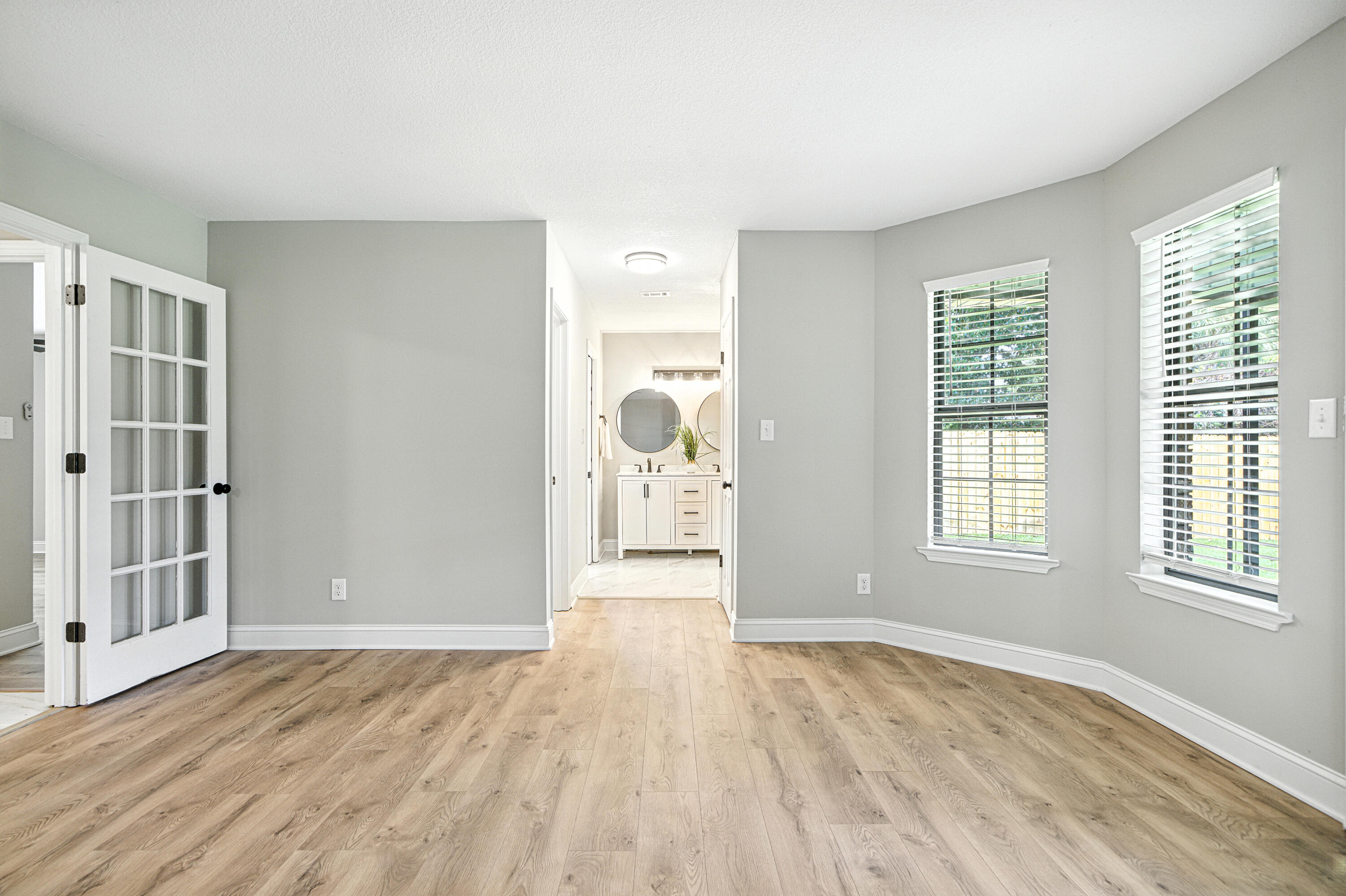 KELL-AIRE GARDENS - Residential