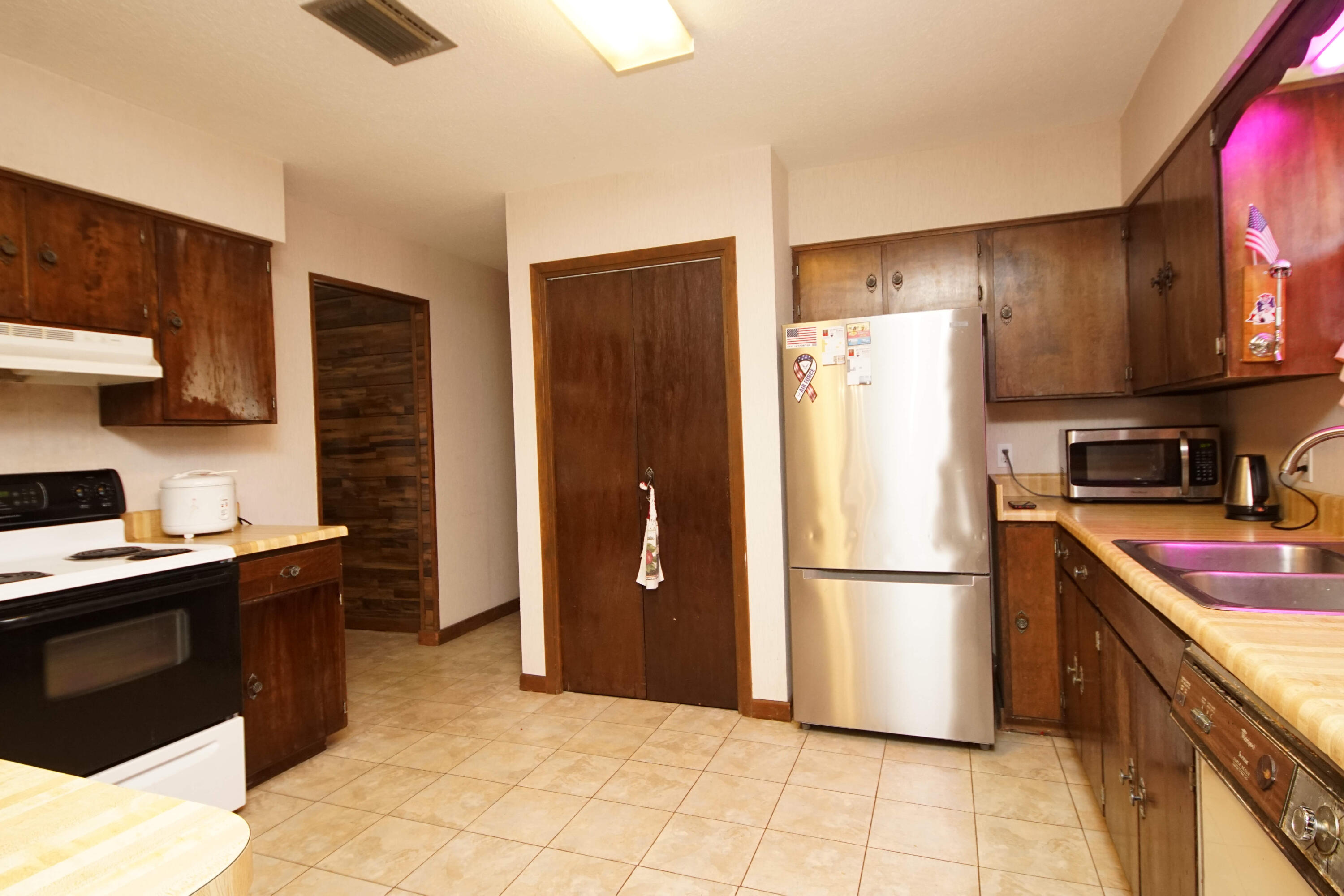 FIELD S/D 2ND ADDN - Residential