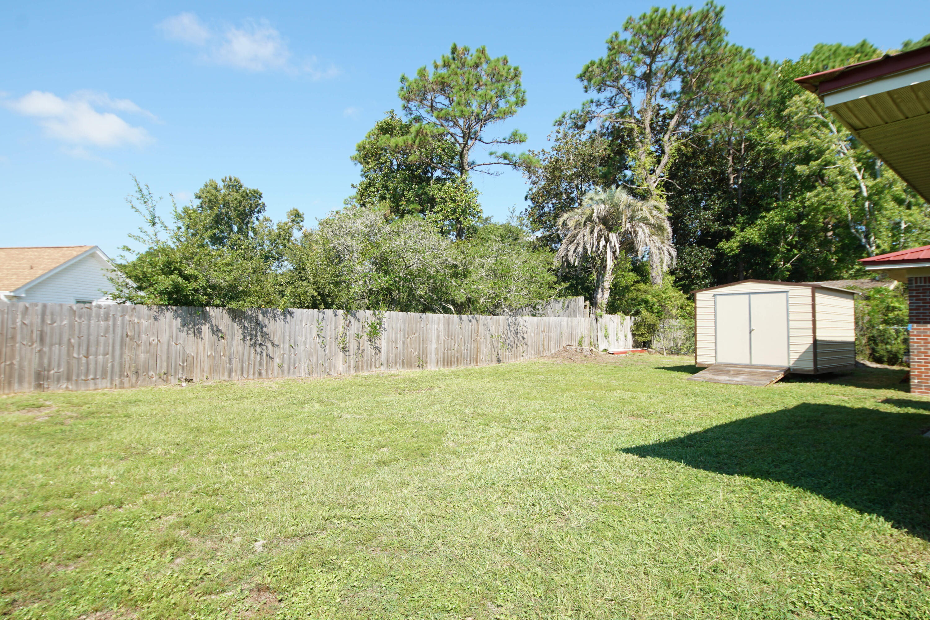 FIELD S/D 2ND ADDN - Residential