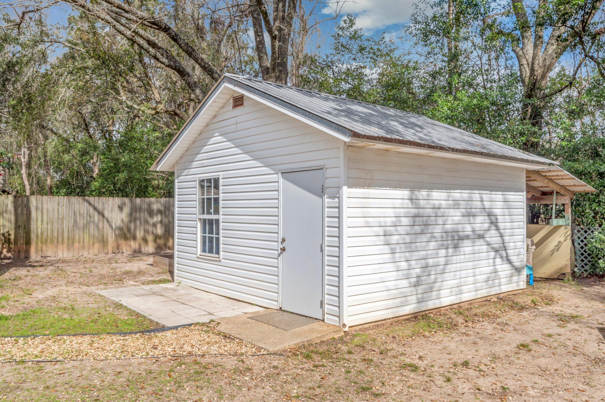 QUIET OAKS S/D - Residential