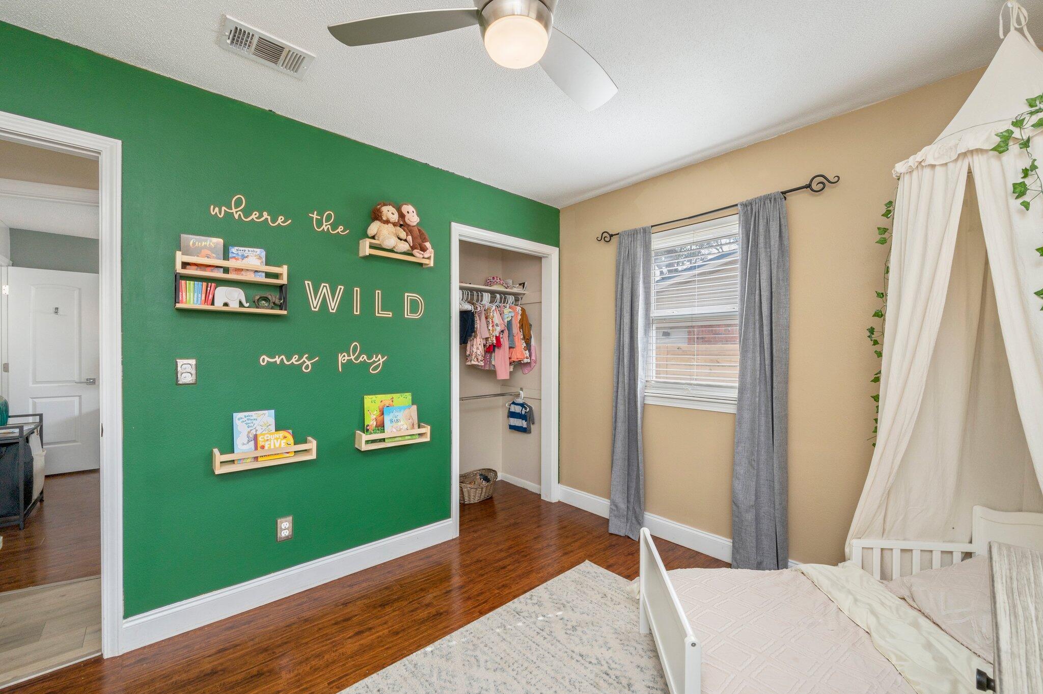 QUIET OAKS S/D - Residential