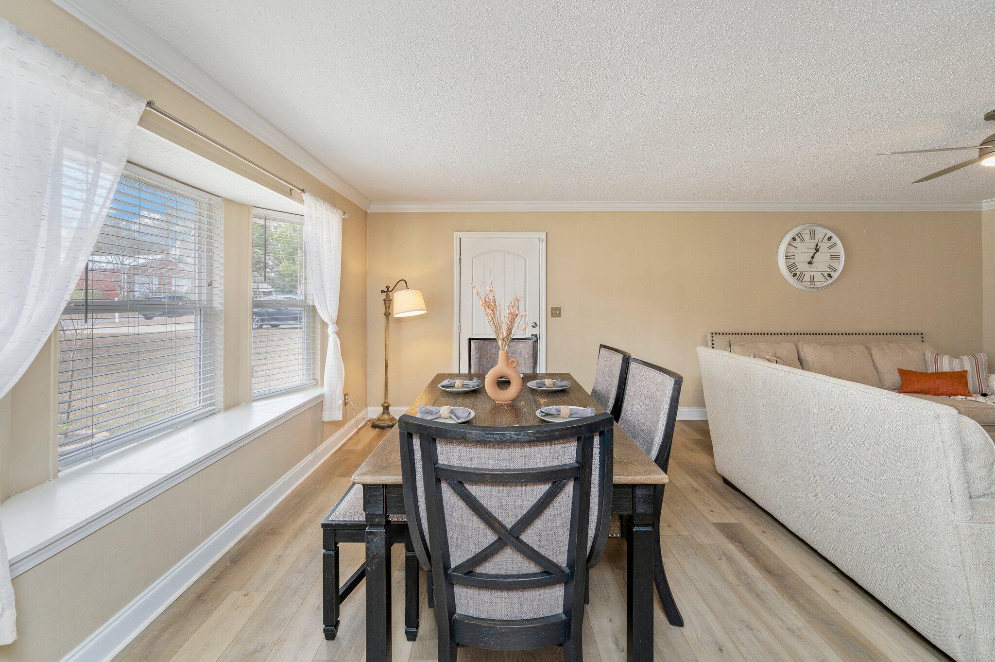 QUIET OAKS S/D - Residential