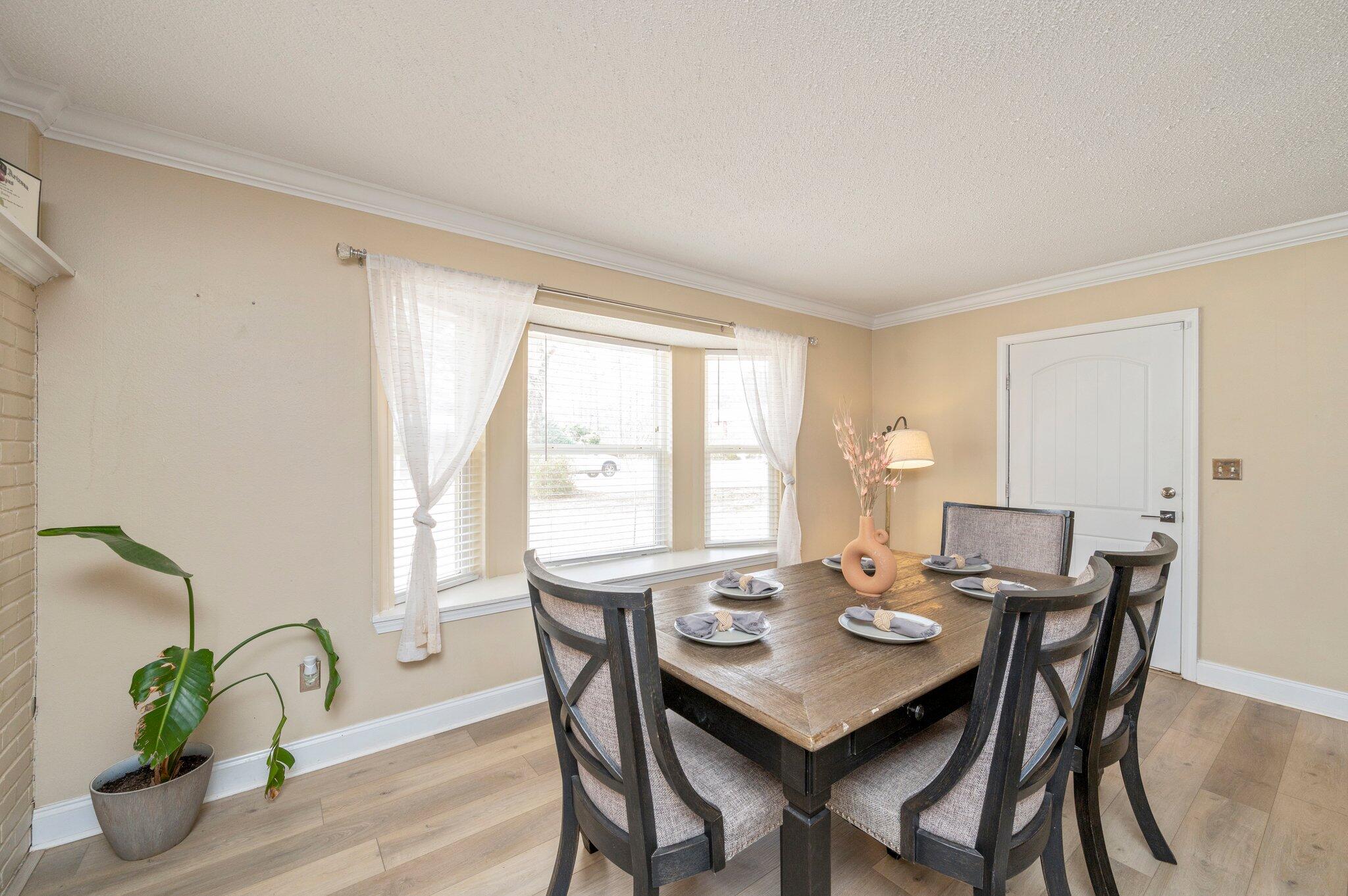 QUIET OAKS S/D - Residential