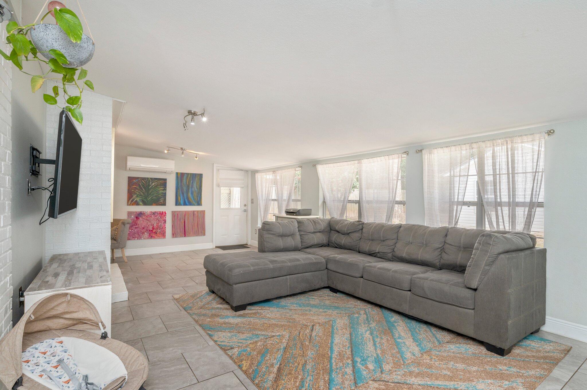 QUIET OAKS S/D - Residential