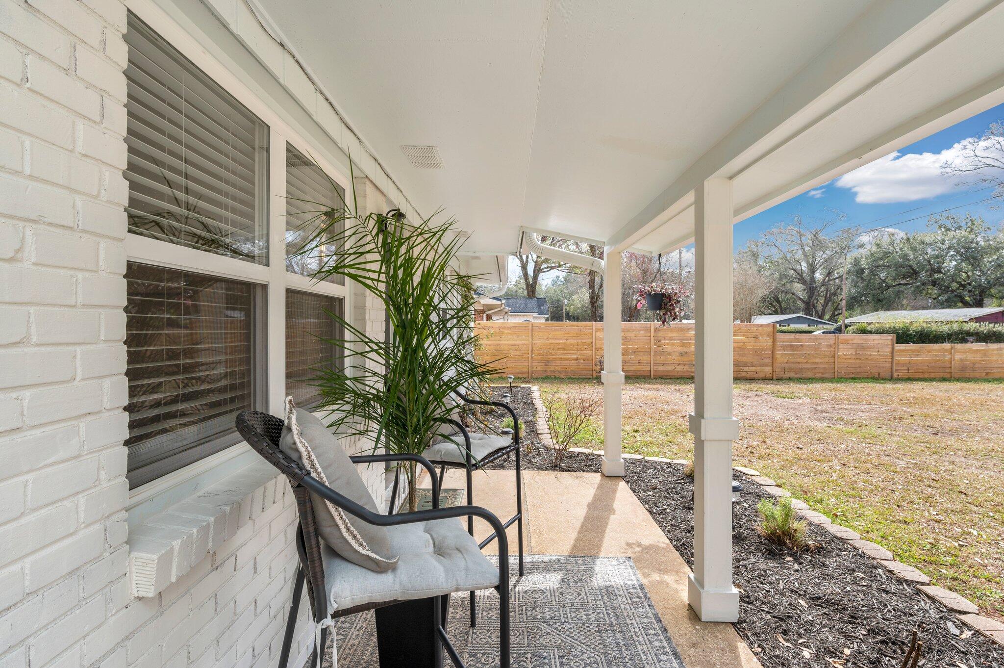 QUIET OAKS S/D - Residential