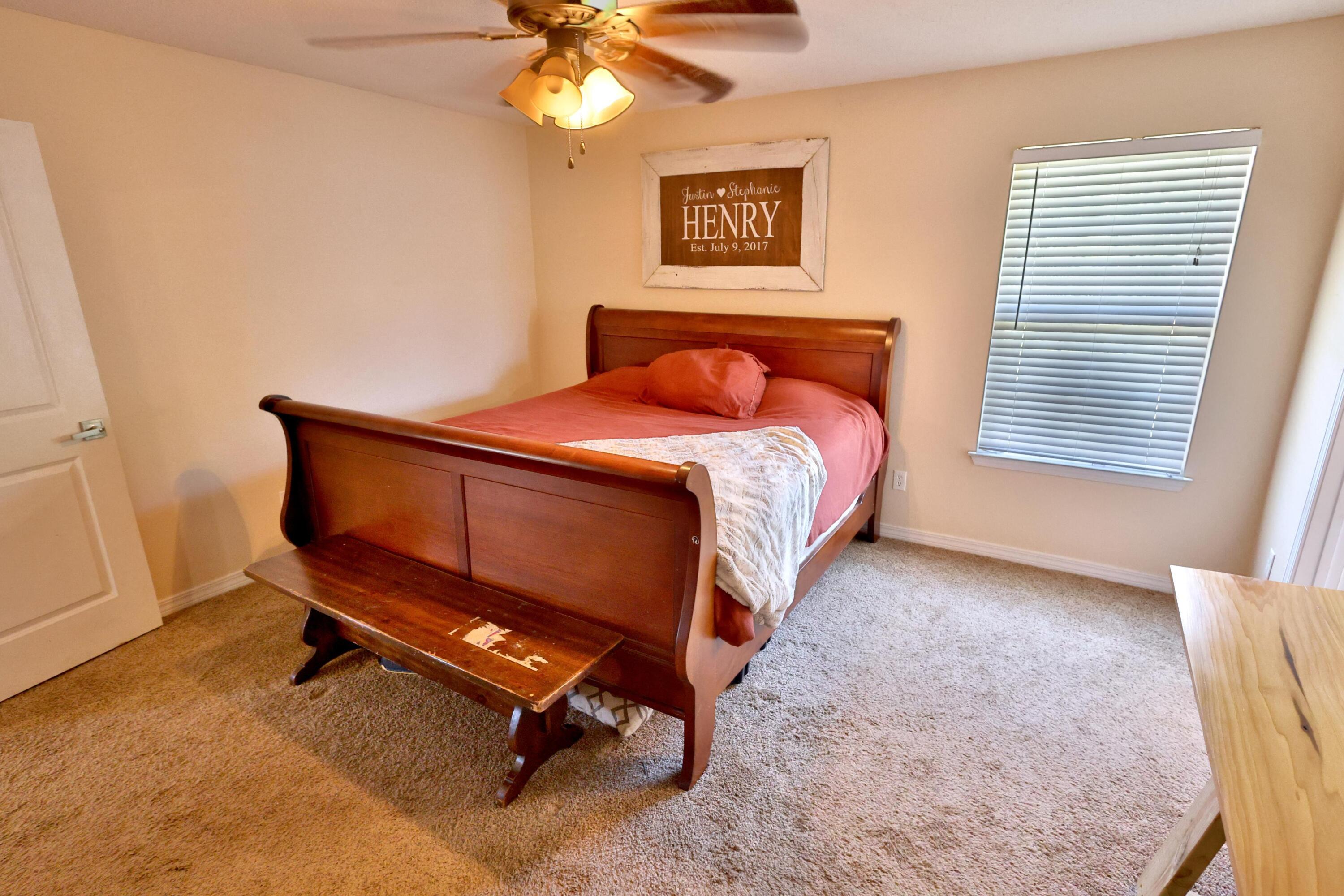 NAVARRE 2ND ADDITION - Residential