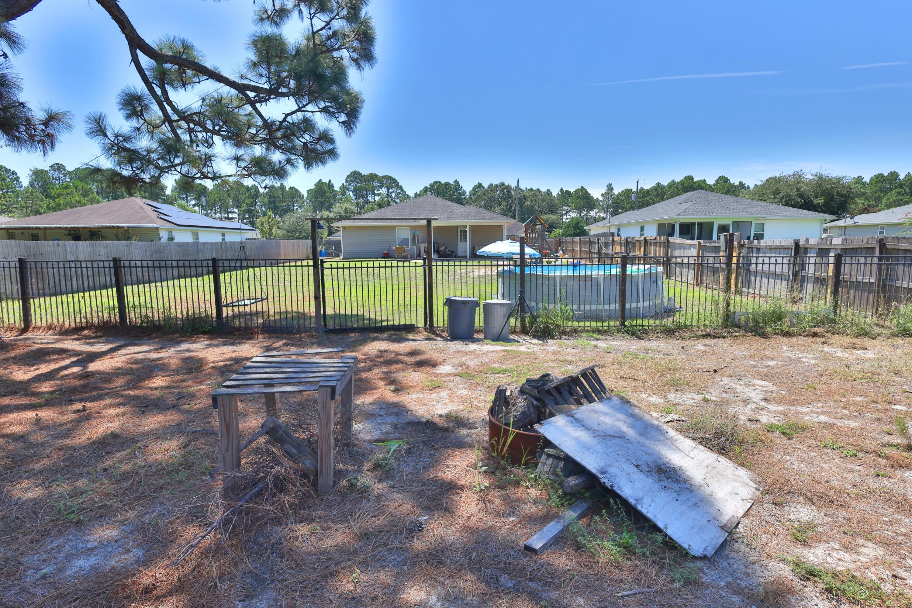 NAVARRE 2ND ADDITION - Residential