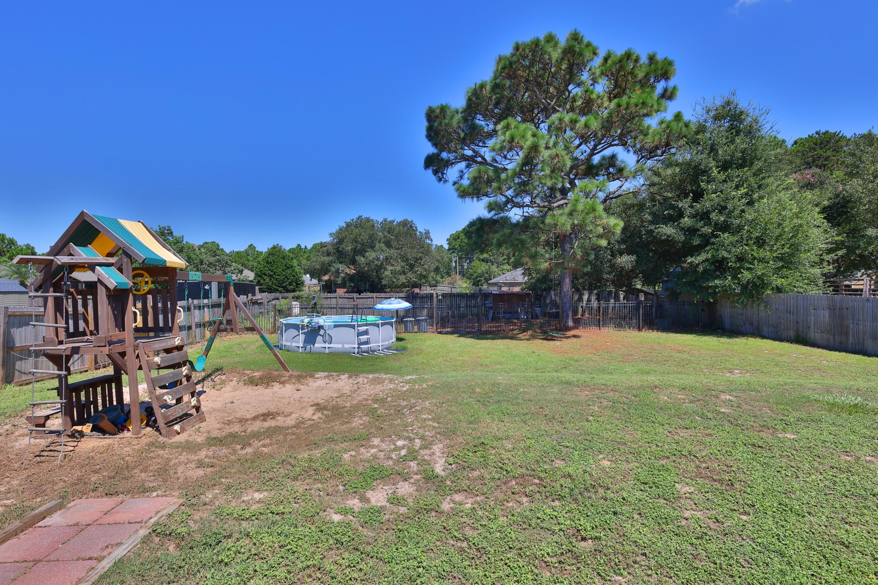 NAVARRE 2ND ADDITION - Residential