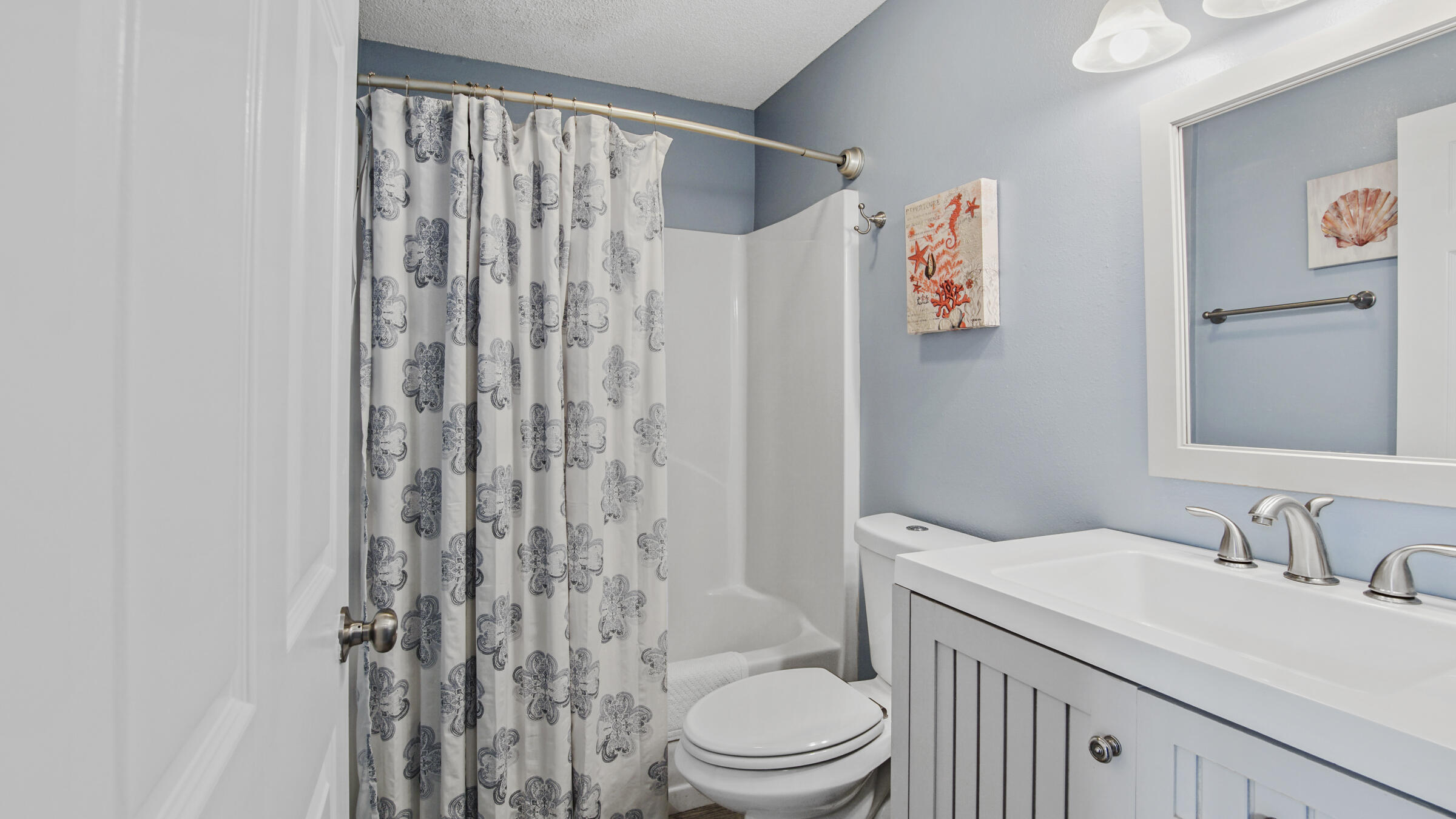 BEACHSIDE VILLAS CONDO - Residential