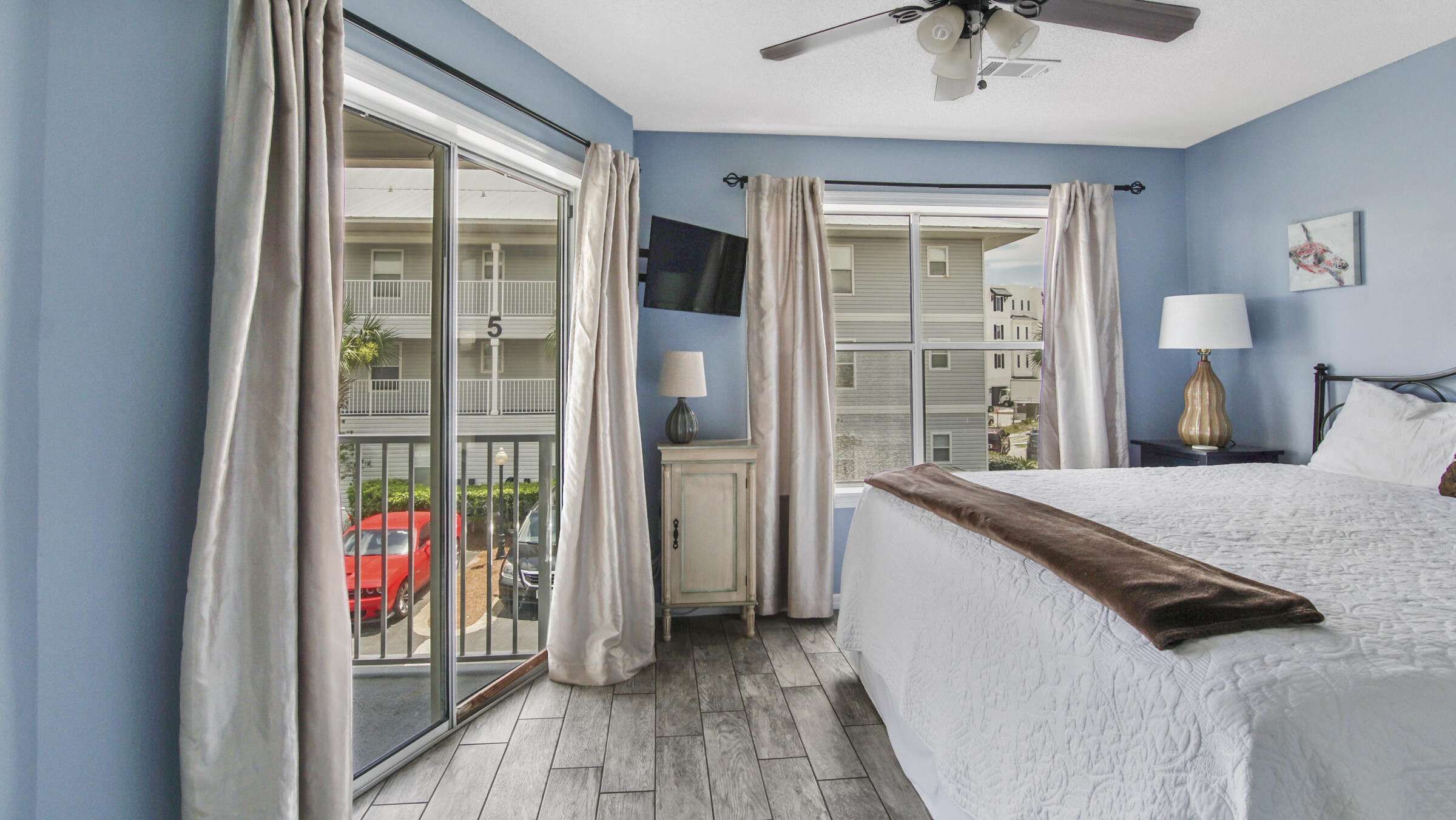 BEACHSIDE VILLAS CONDO - Residential