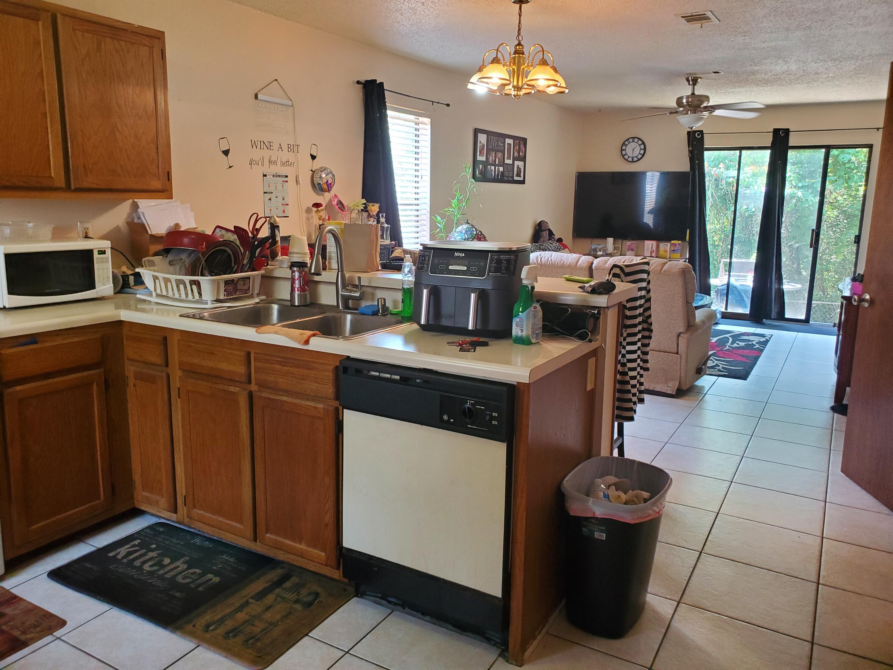 SOIGNE (SOUNDSIDE) - Residential