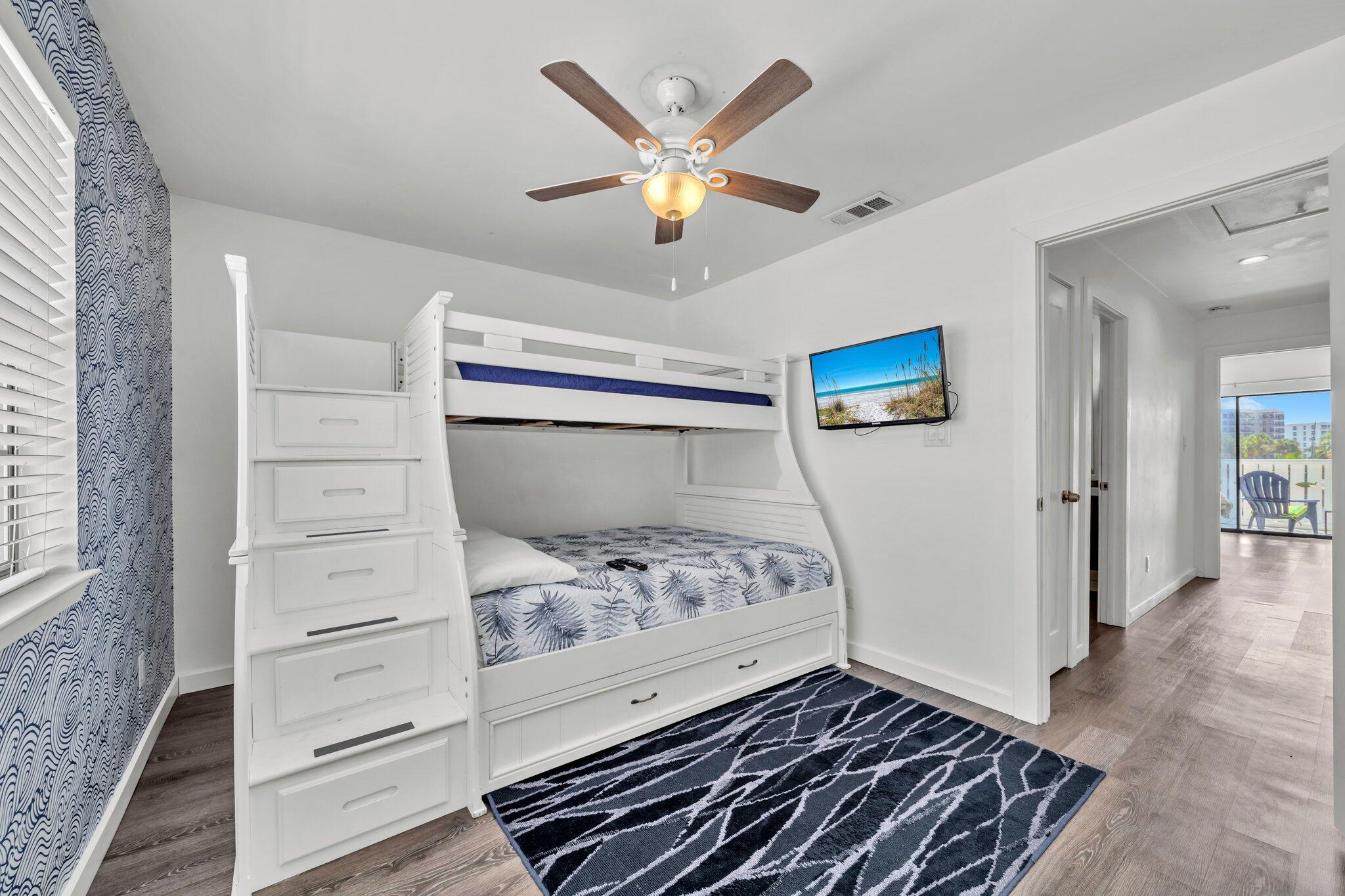 HOLIDAY ISLE - Residential