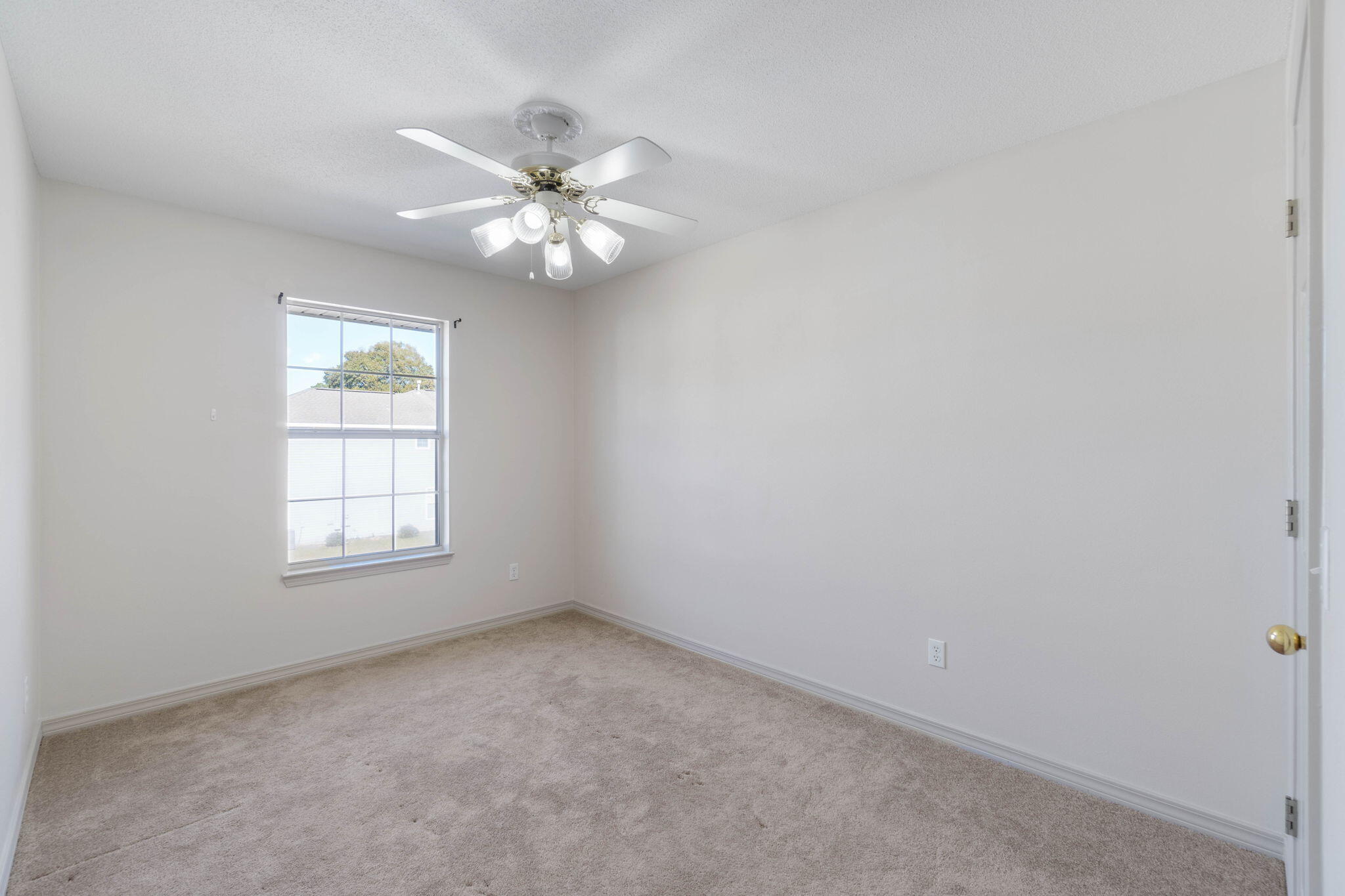 THE COTTAGES OF HAMILTON BRIDGE - Residential Lease