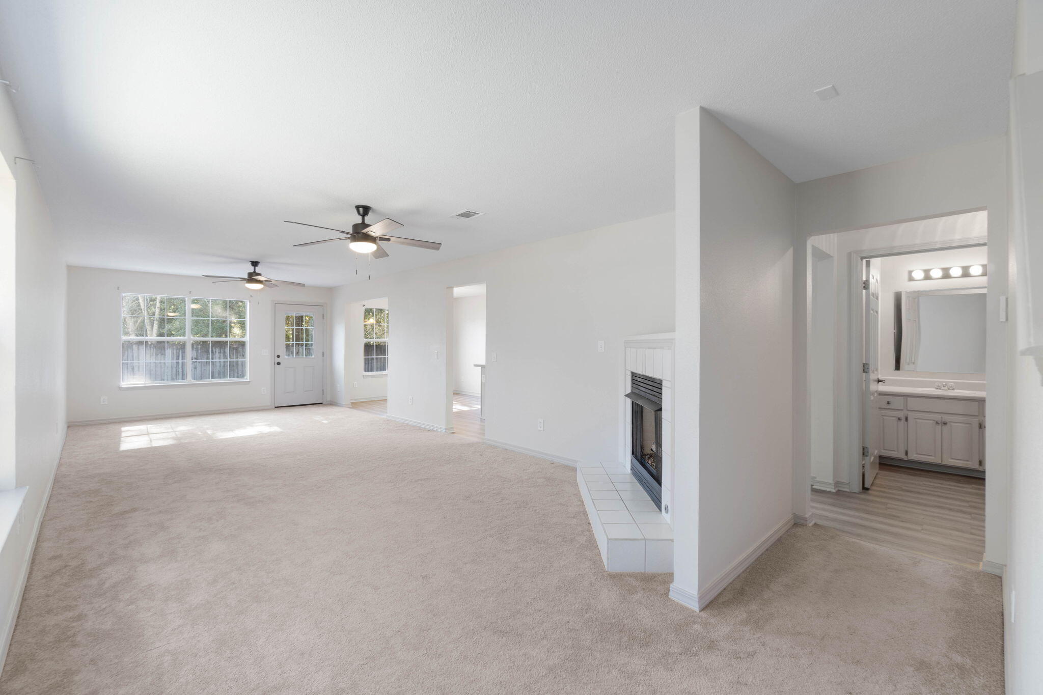 THE COTTAGES OF HAMILTON BRIDGE - Residential Lease